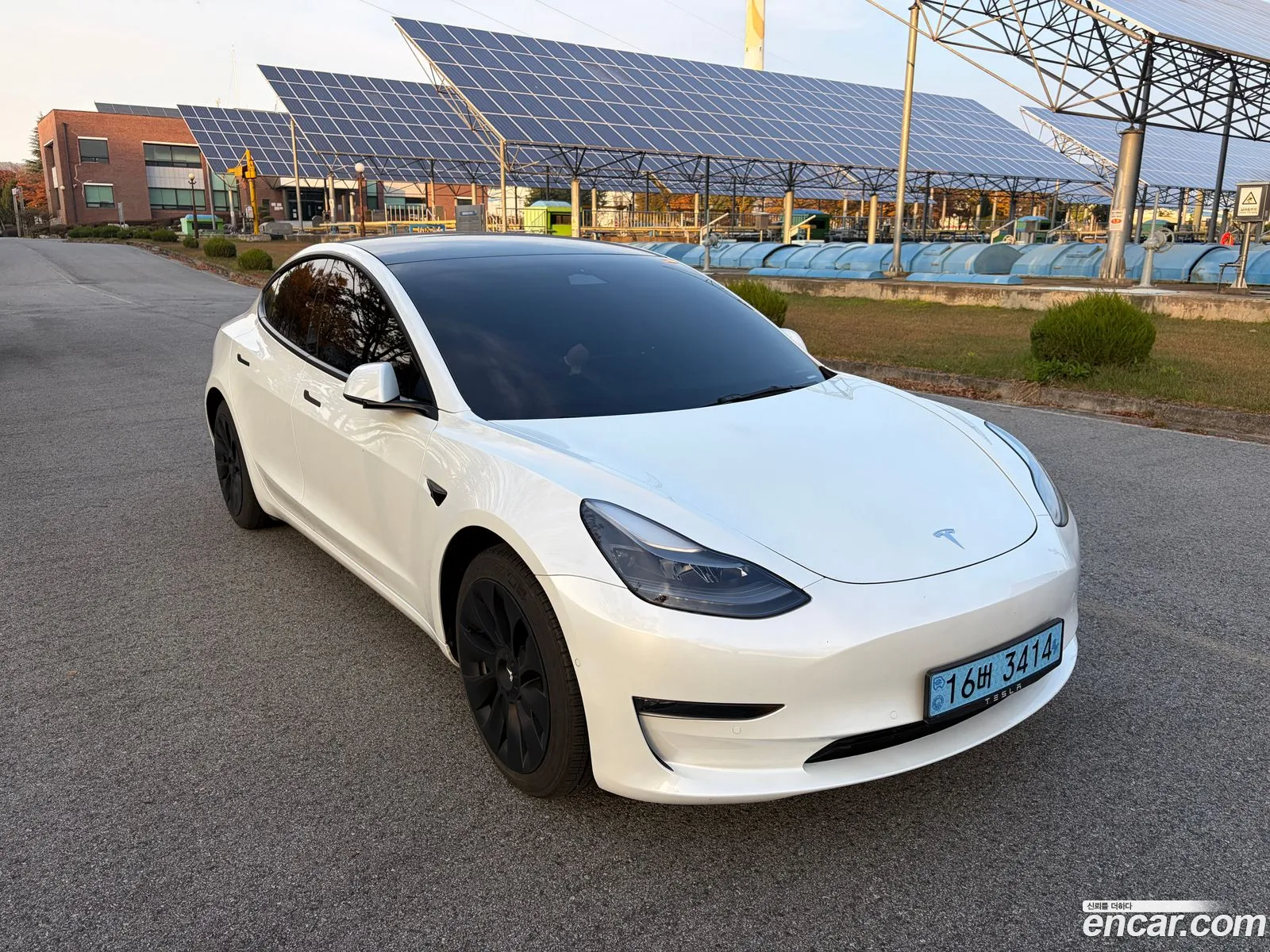 Tesla Model 3 2022 — 7