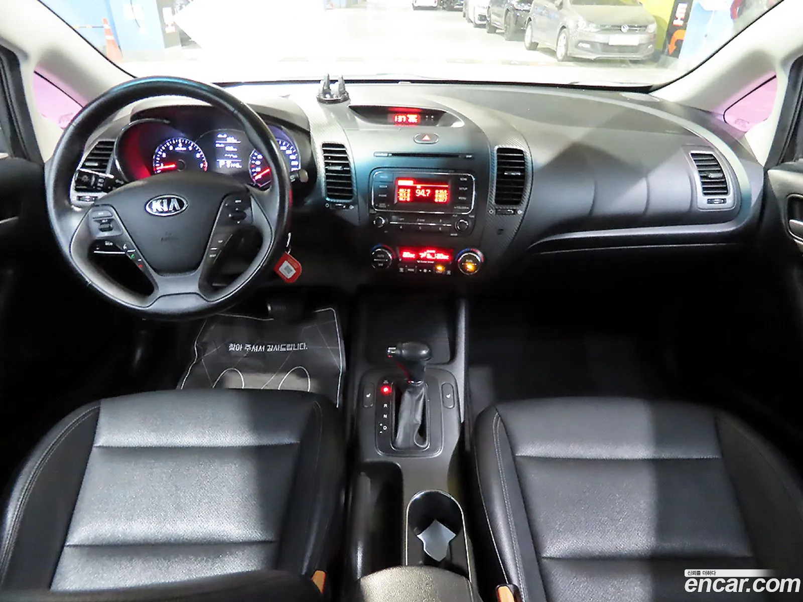 Kia K3 2015 — 11