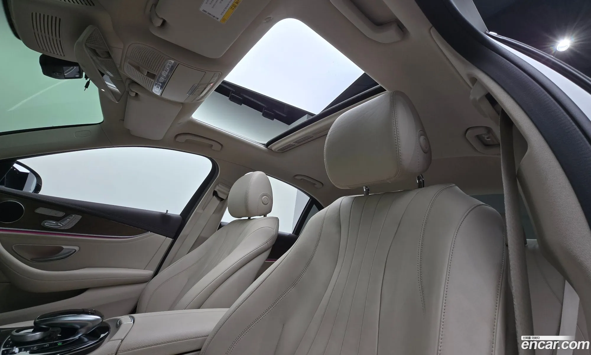 Mercedes-Benz E-Class W213 2019 — 16