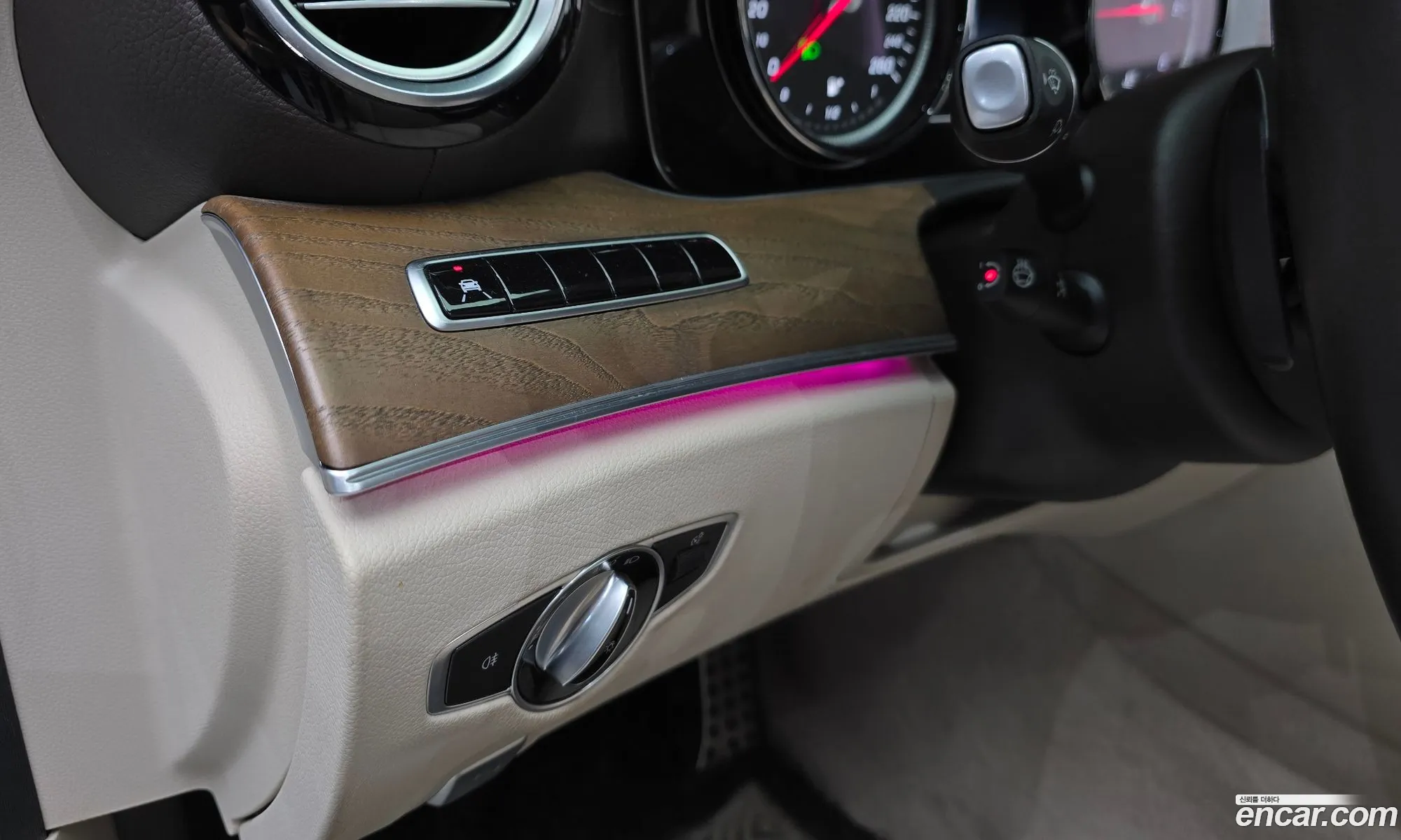 Mercedes-Benz E-Class W213 2019 — 19