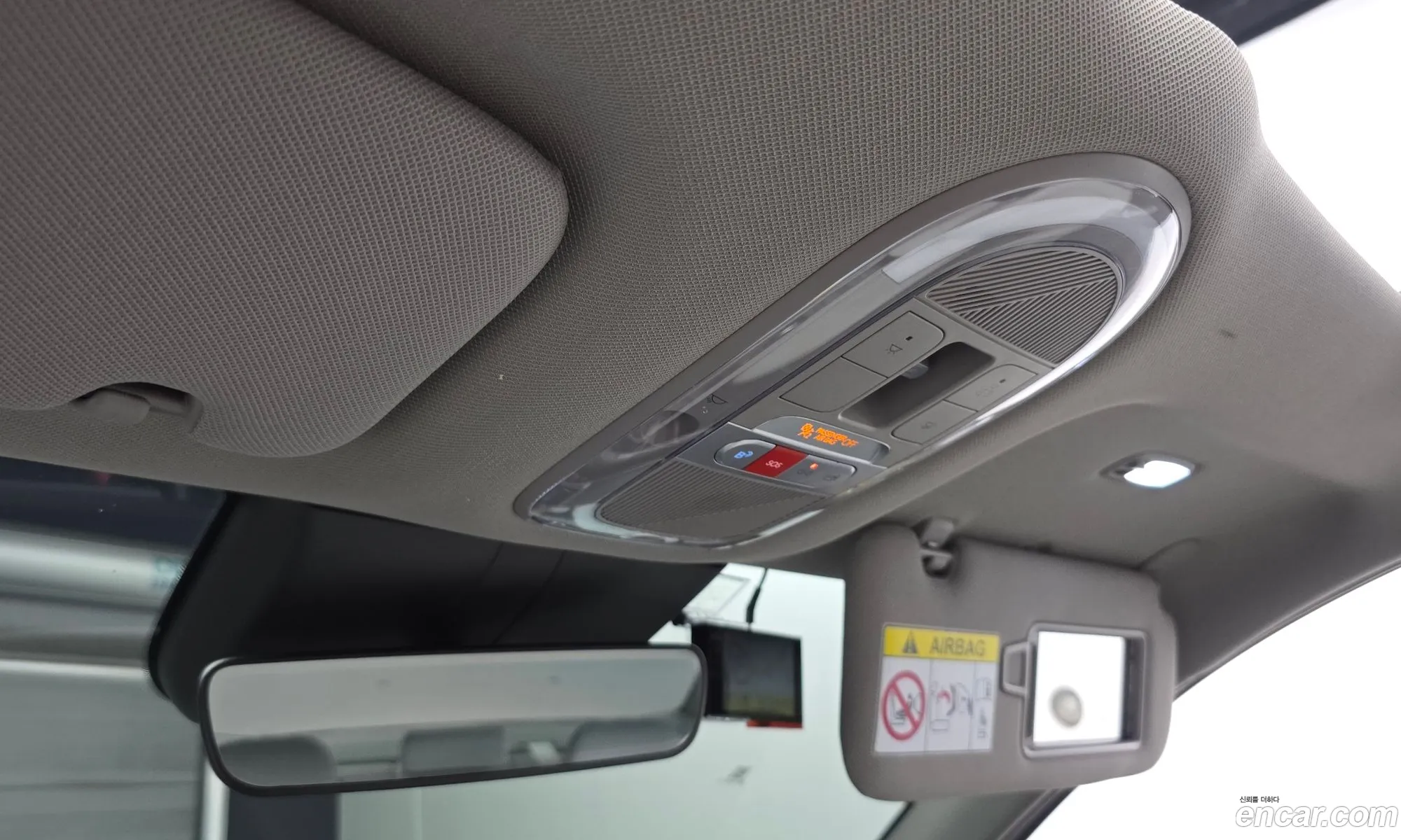 Hyundai Ioniq 6 2023 KMHM341CPPA044957 — 18