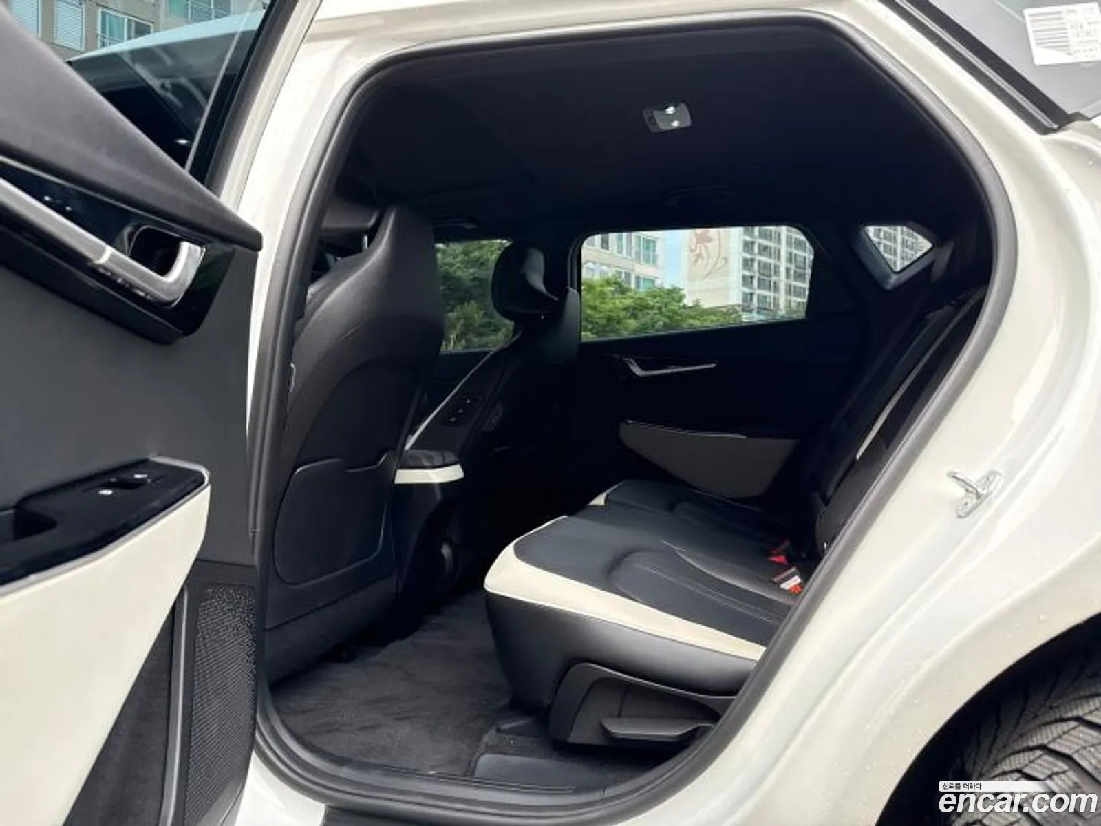 Kia EV6 2023 — 12