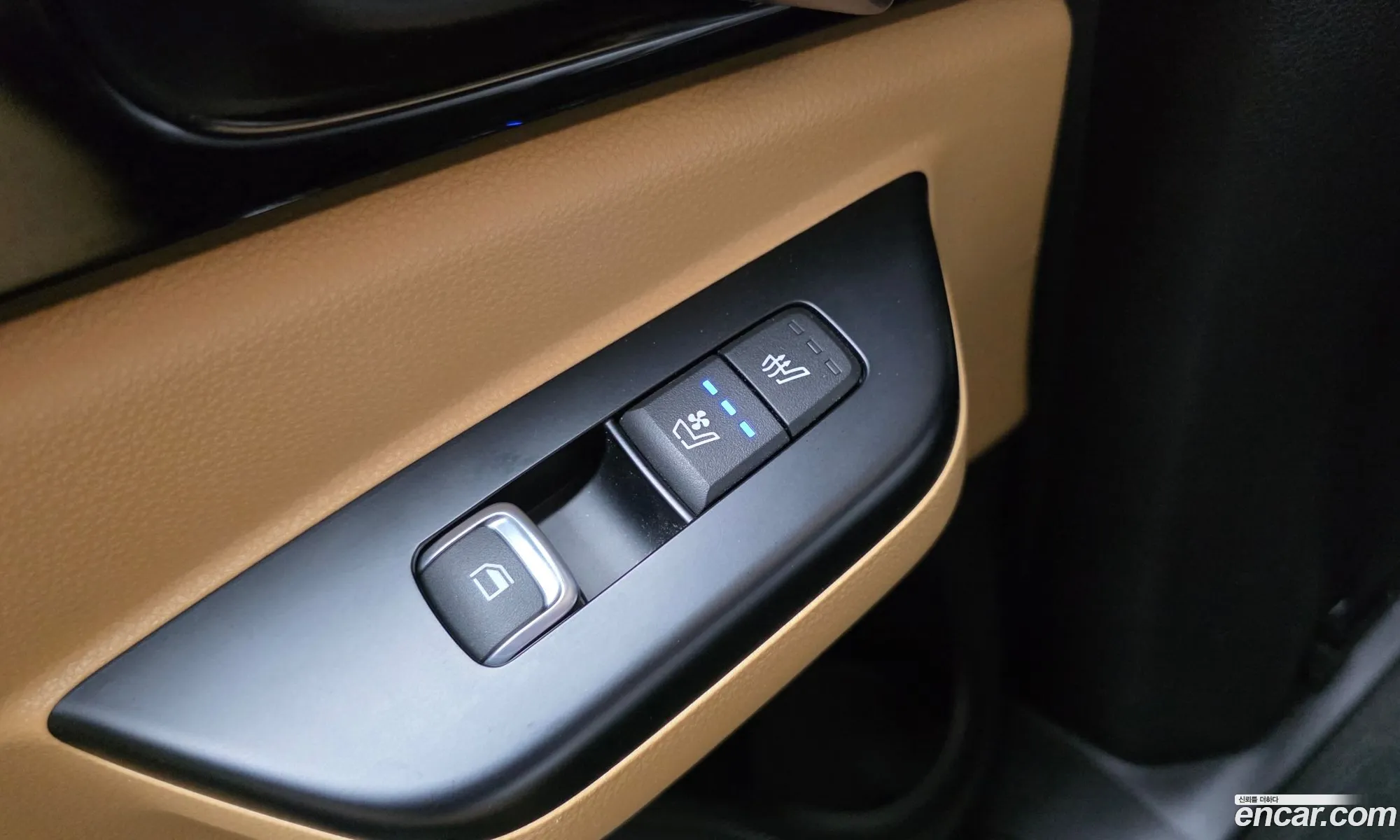 Kia Carnival 2021 — 7