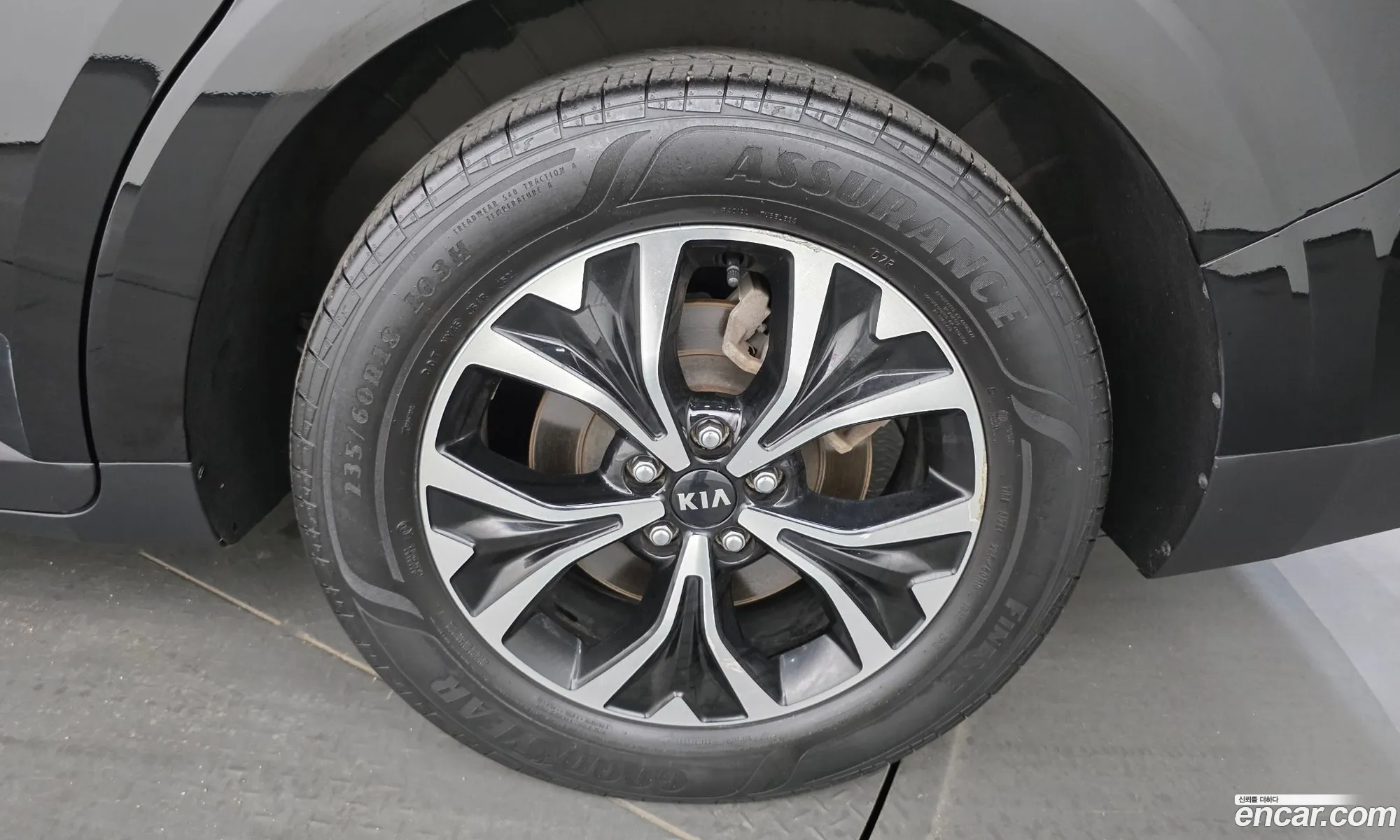Kia Carnival 2021 — 16
