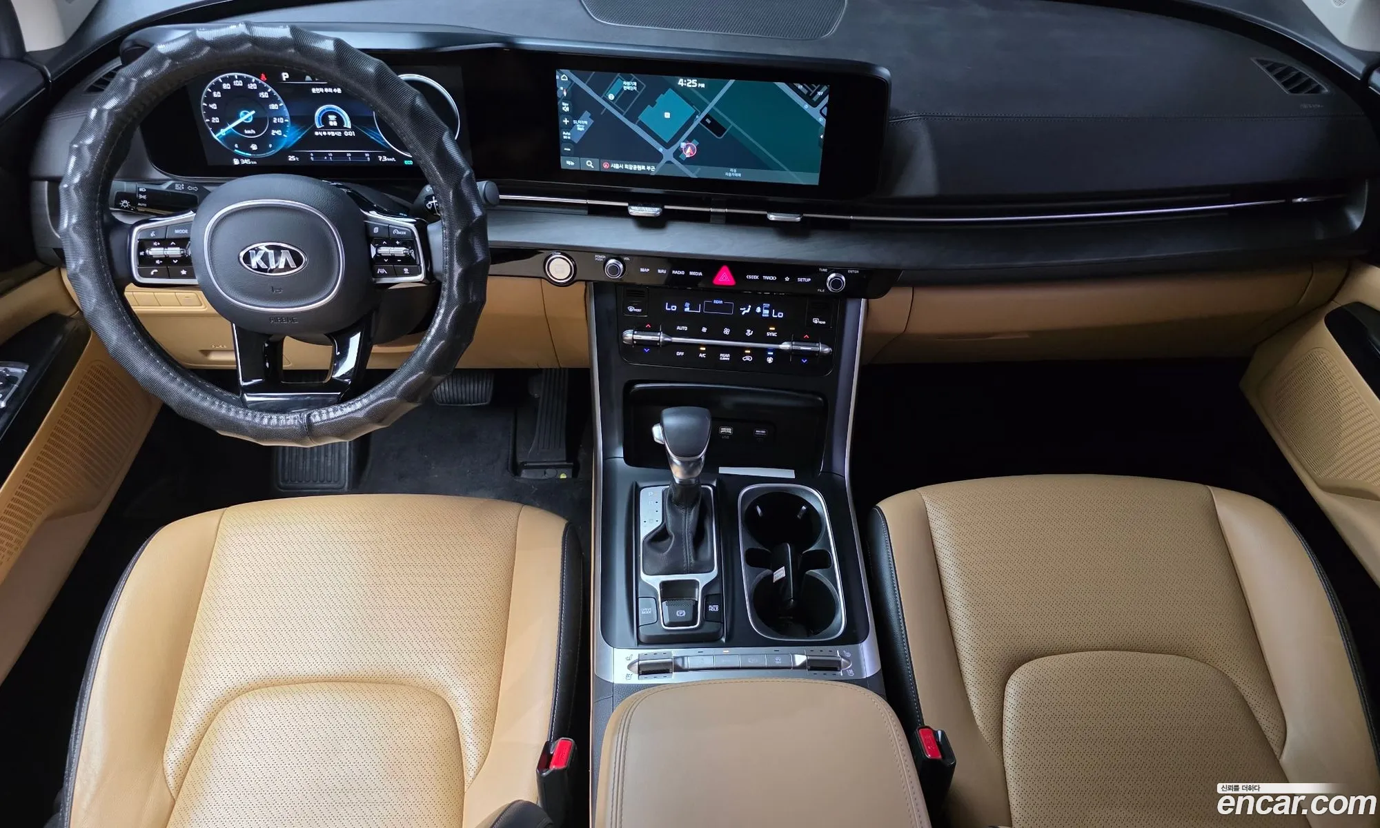 Kia Carnival 2021 — 21