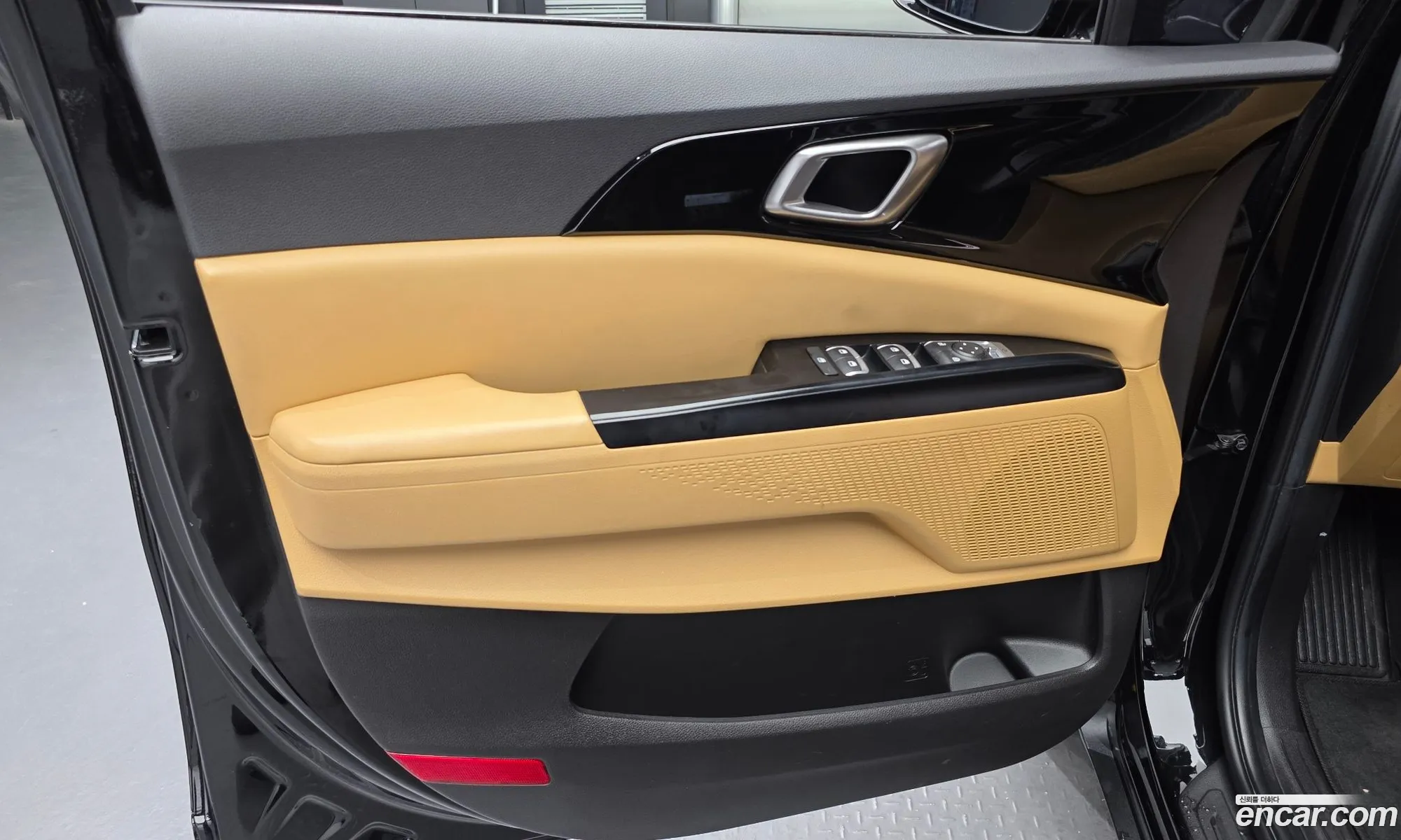 Kia Carnival 2021 — 23