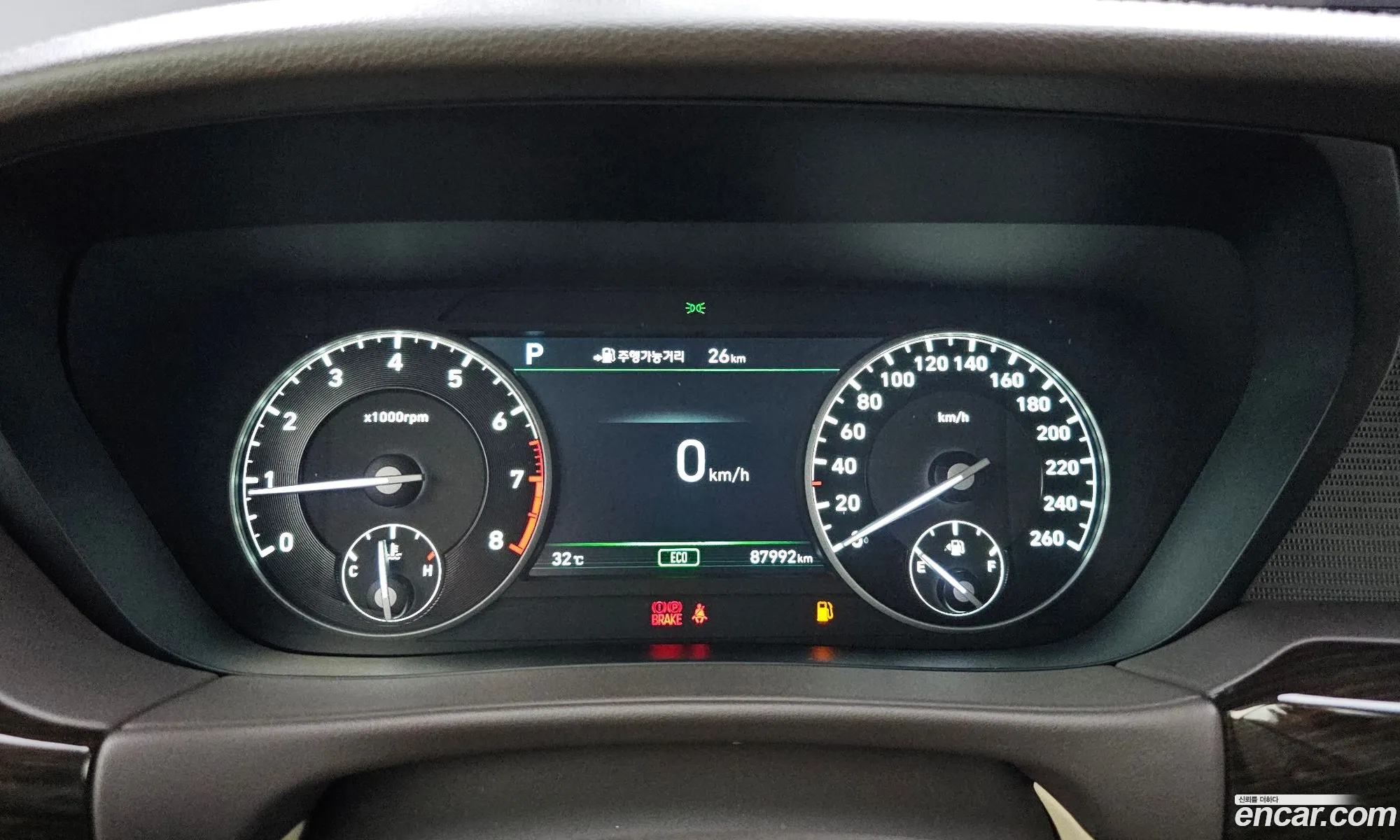 Genesis EQ900 2017 — 15