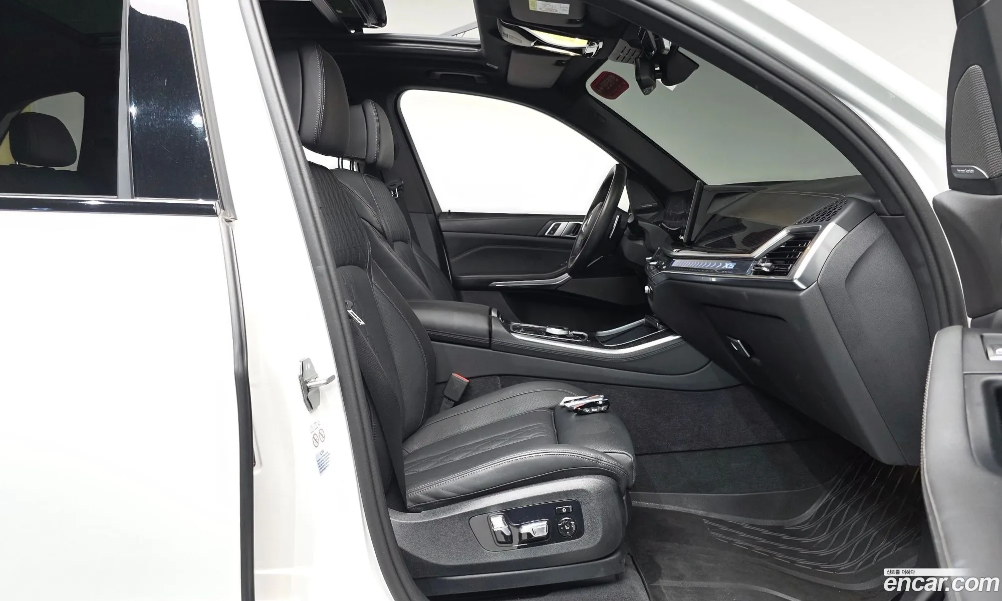 BMW X5 2024 WBA21EU09R9V67035 — 19