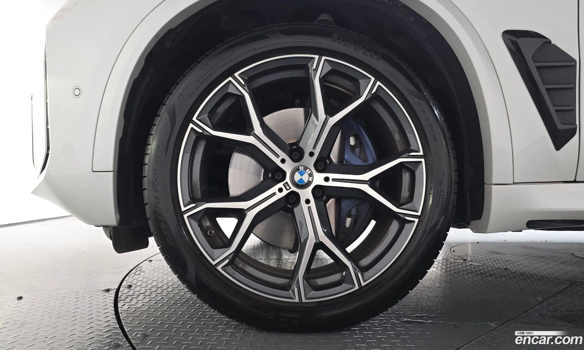 BMW X5 2024 WBA21EU09R9V67035 — 24