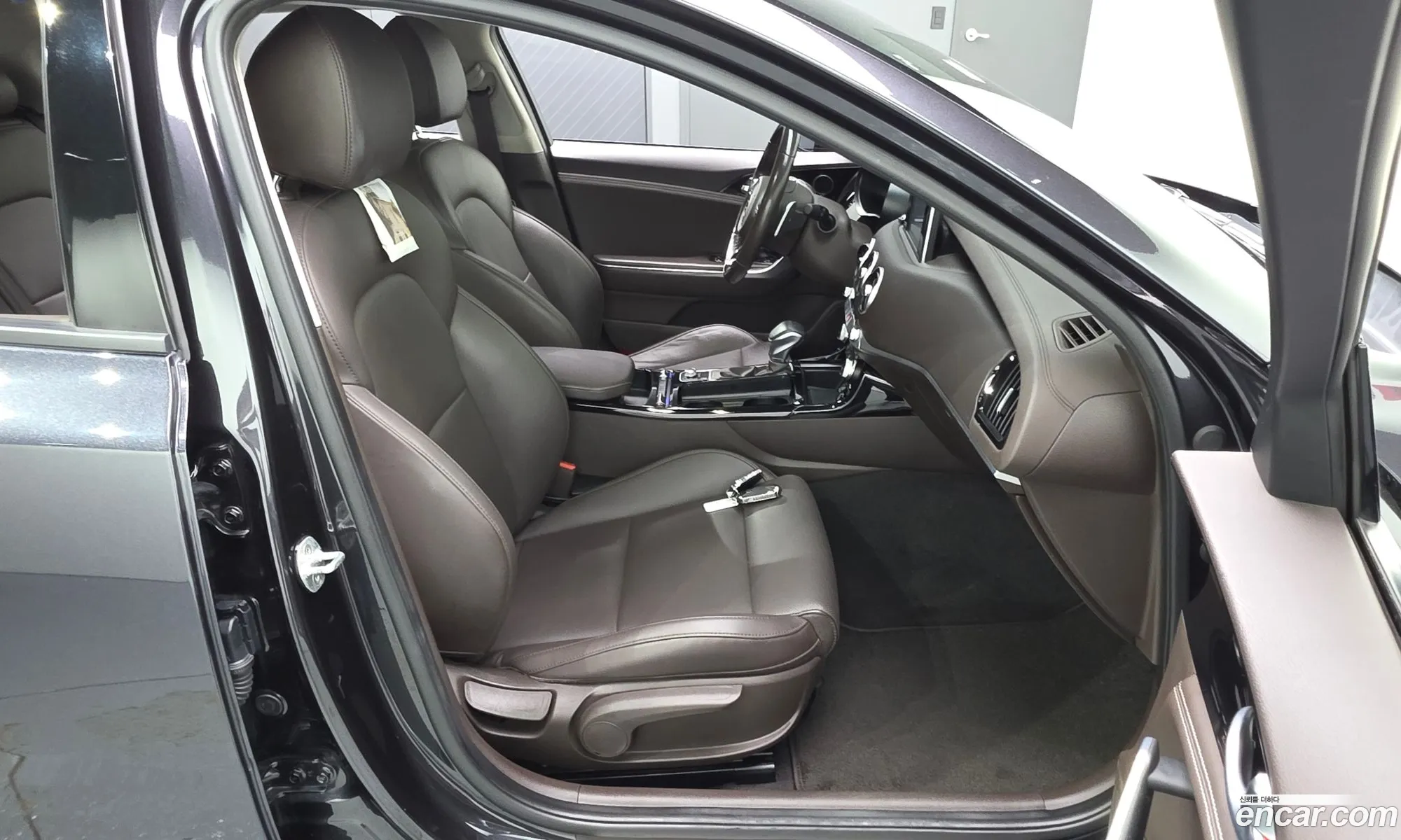 Kia Stinger 2017 KNAE251ADJS002166 — 12