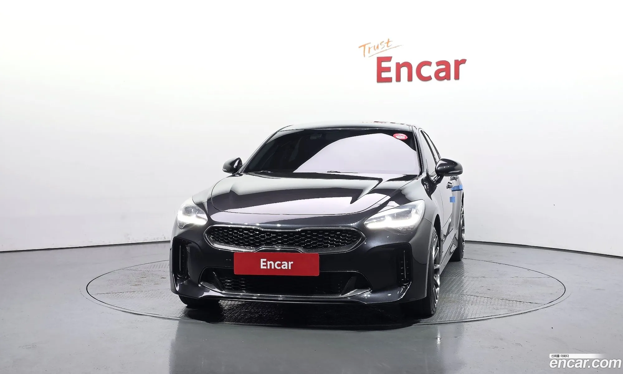 Kia Stinger 2017 KNAE251ADJS002166 — 3