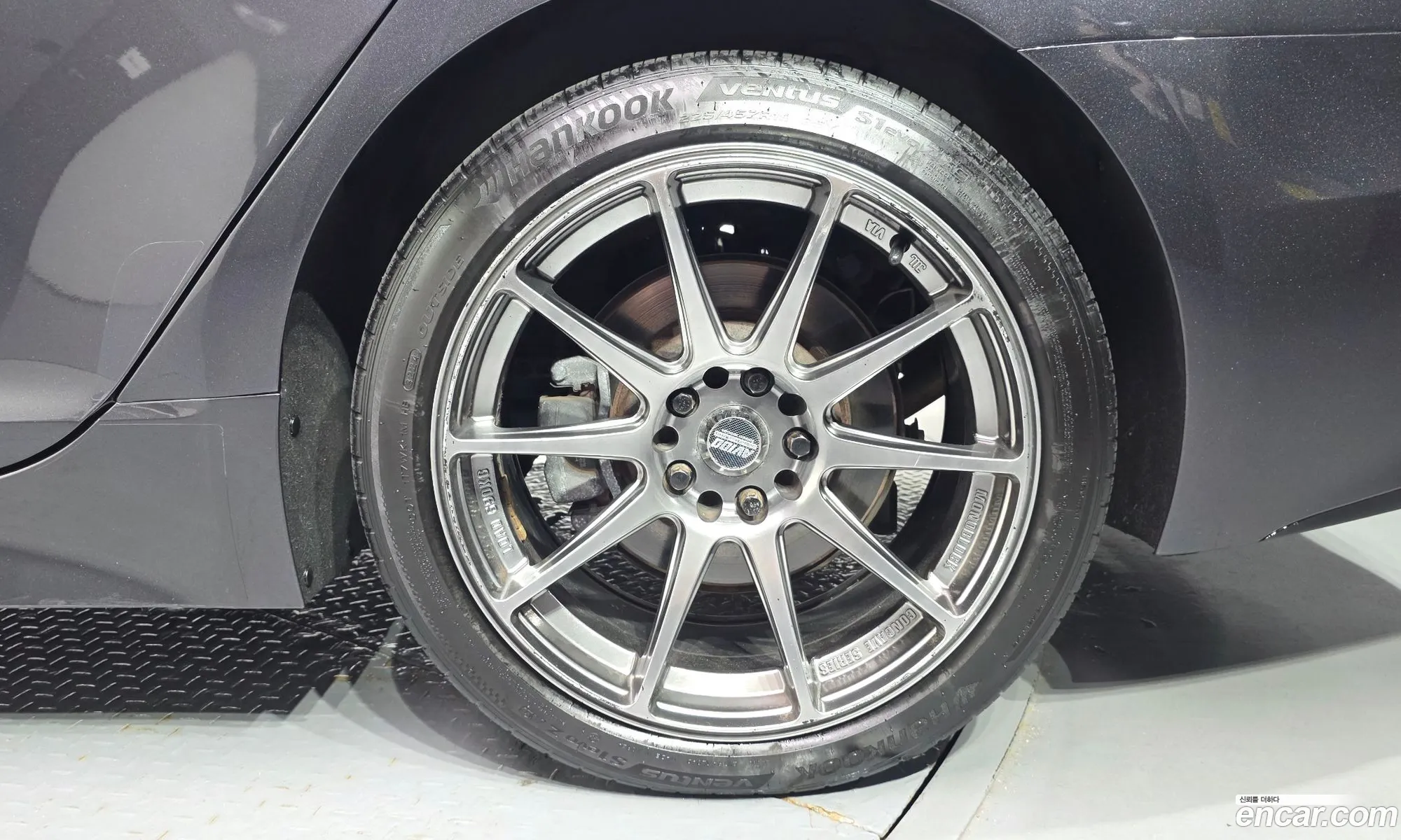 Kia Stinger 2017 KNAE251ADJS002166 — 19