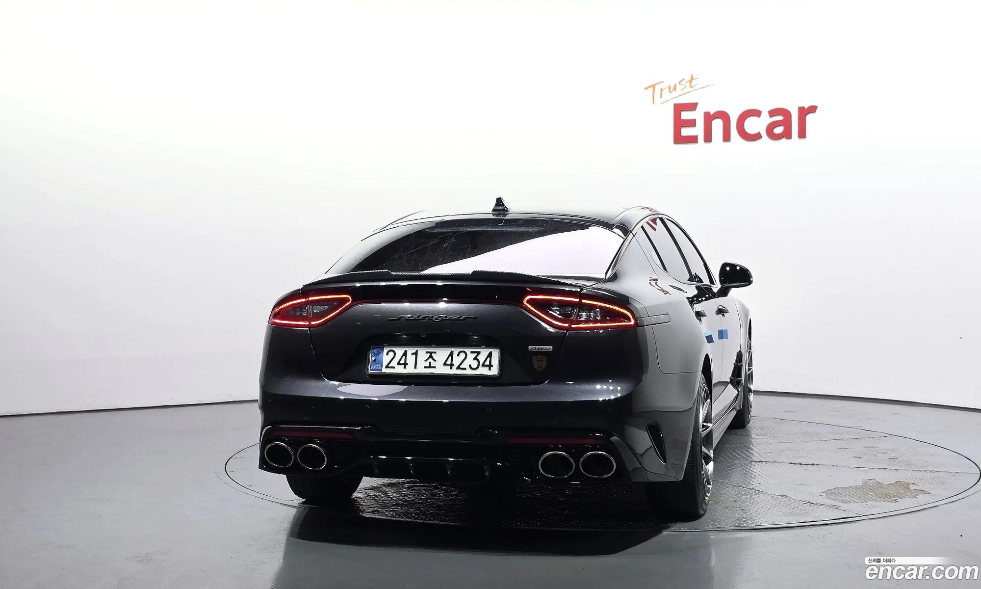 Kia Stinger 2017 KNAE251ADJS002166 — 14