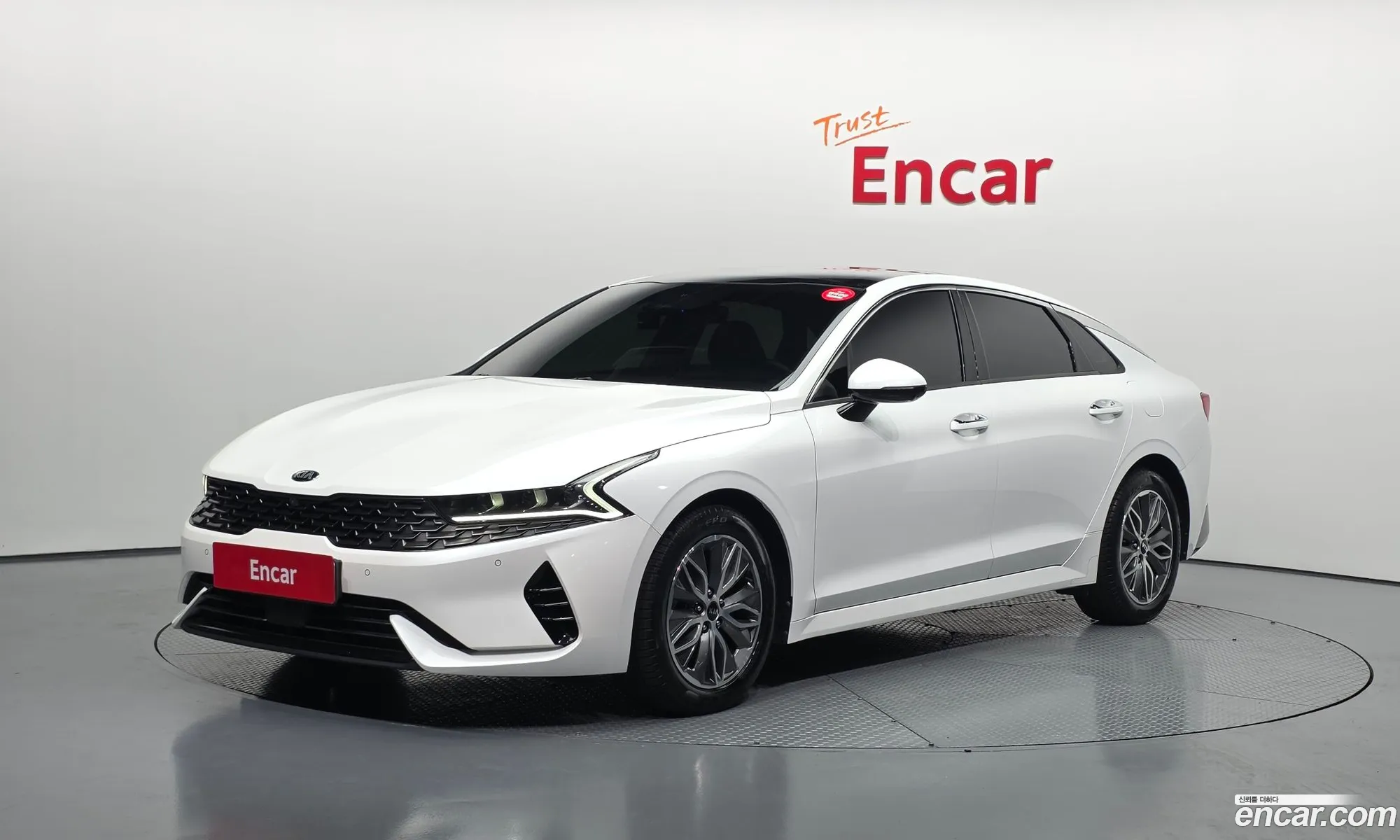 Kia K5 Hybrid 2020 — 4