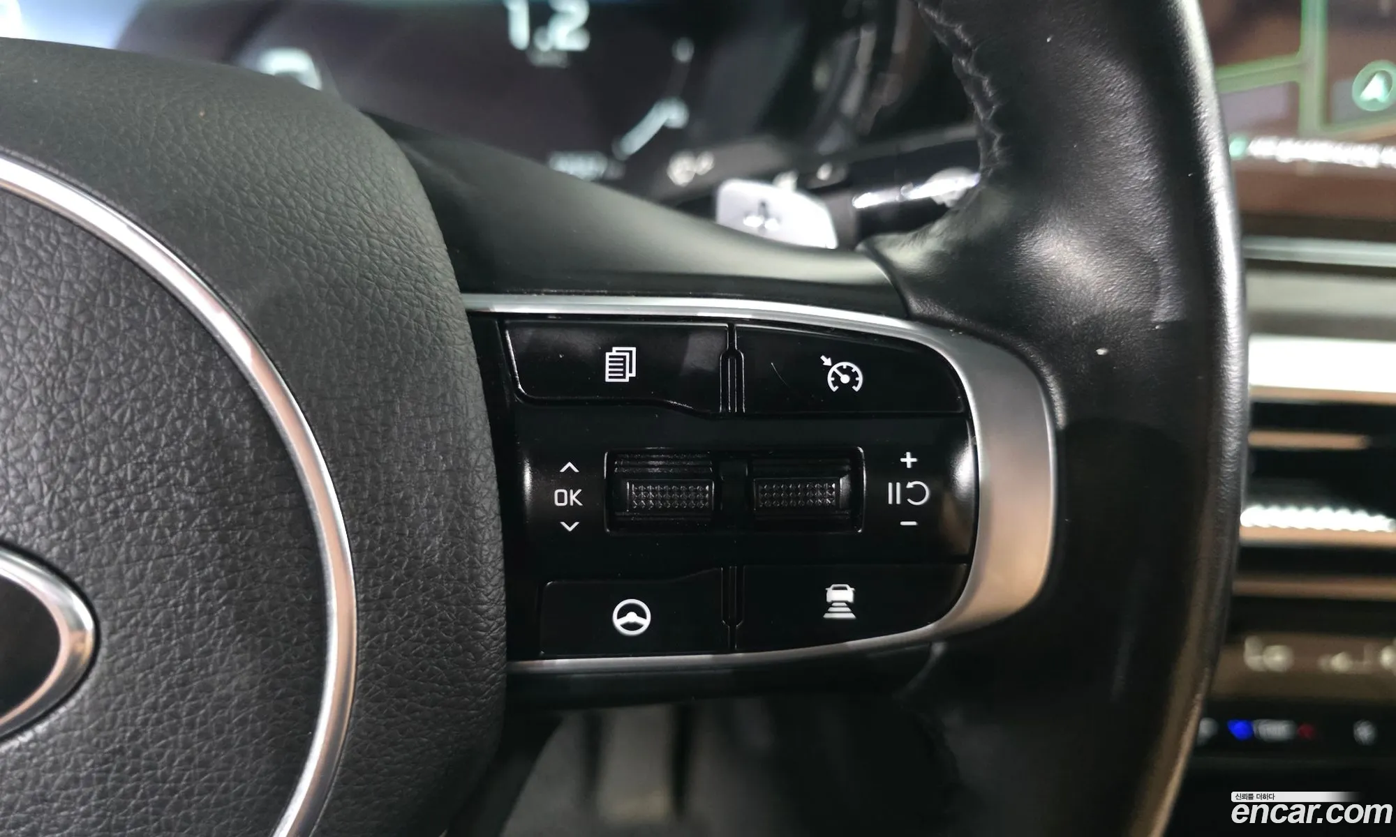 Kia K5 Hybrid 2020 — 13