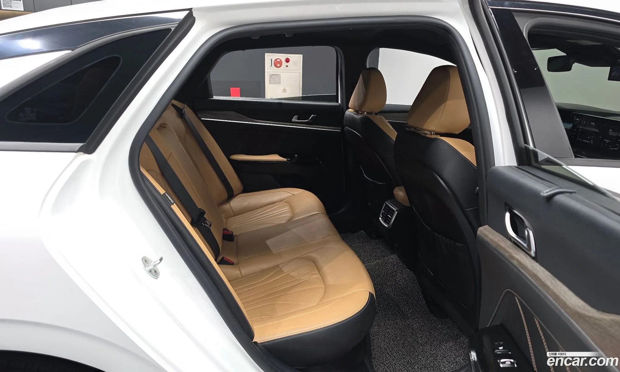Kia K5 Hybrid 2020 — 3