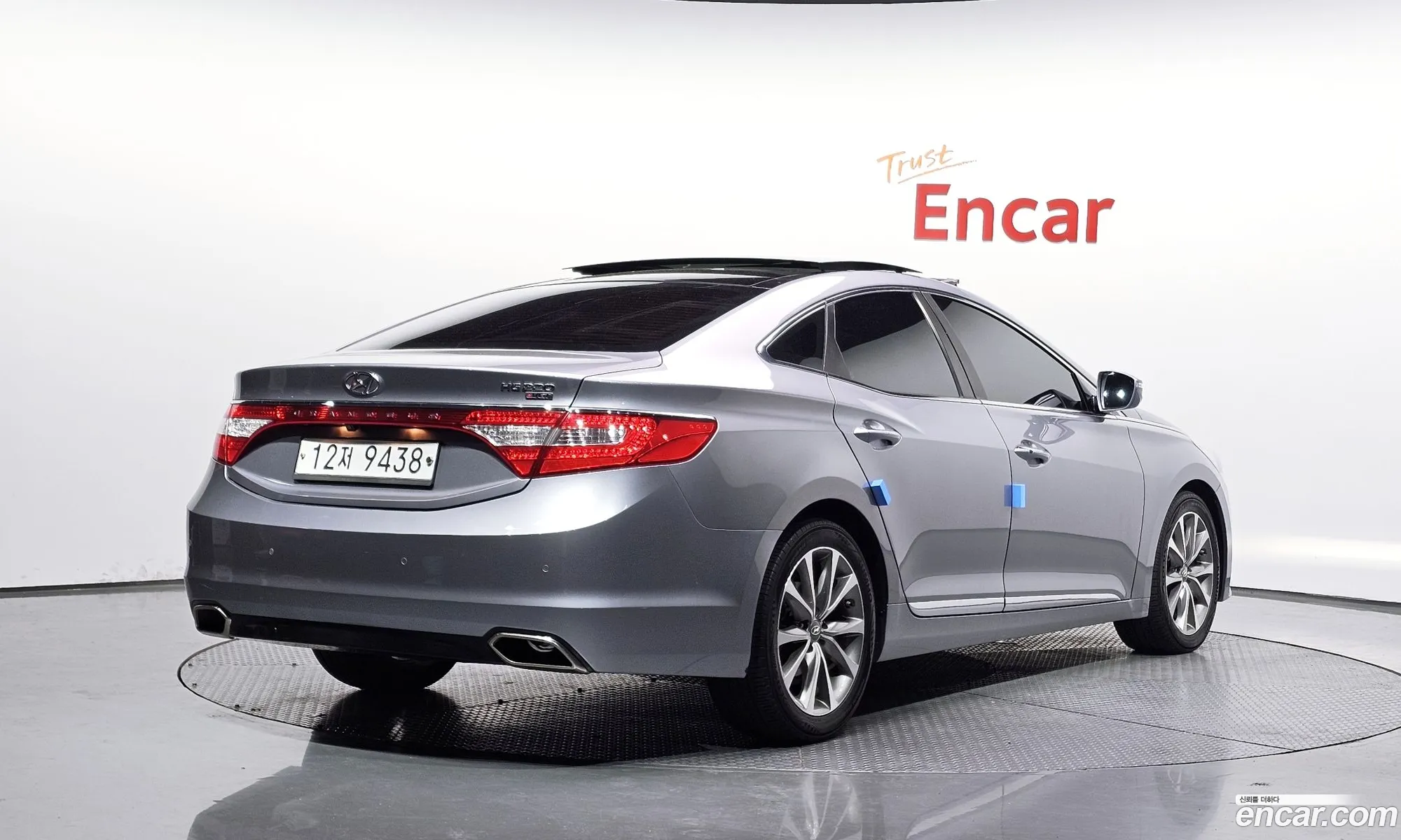 Hyundai Grandeur HG 2015 — 21