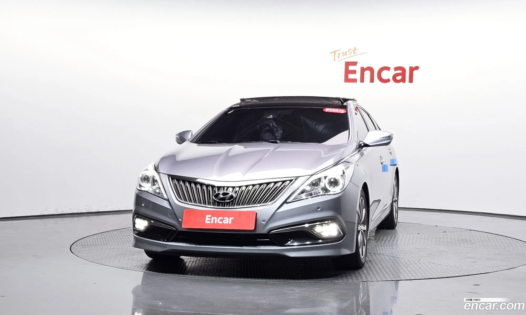 Hyundai Grandeur HG 2015 — 14