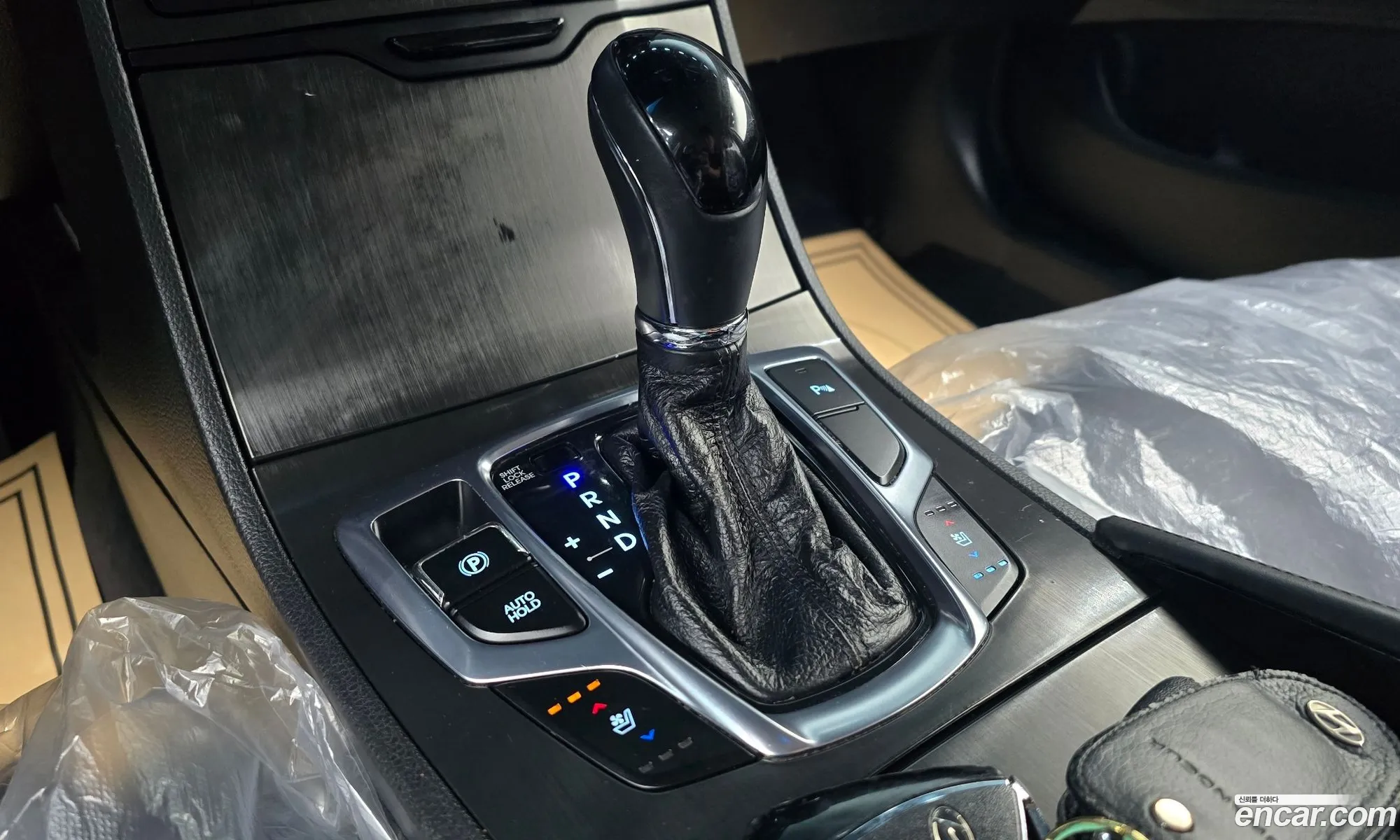 Hyundai Grandeur HG 2015 — 28