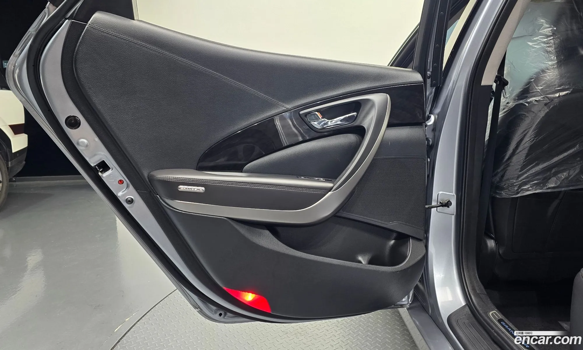 Hyundai Grandeur HG 2015 — 2