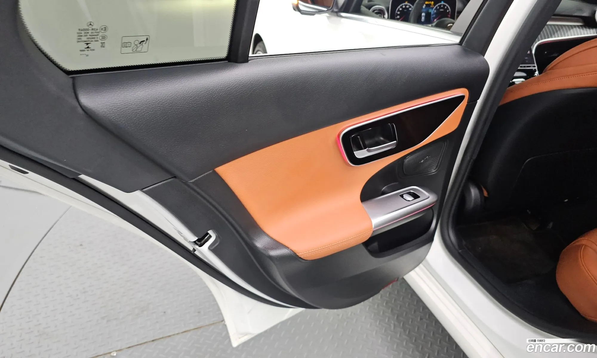 Mercedes-Benz C-Class W206 2023 — 5