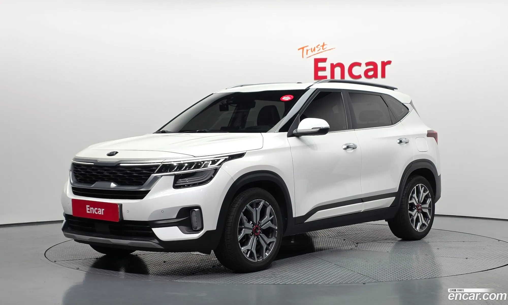 Kia Seltos 2019 KNAET812GLK019381 — 12
