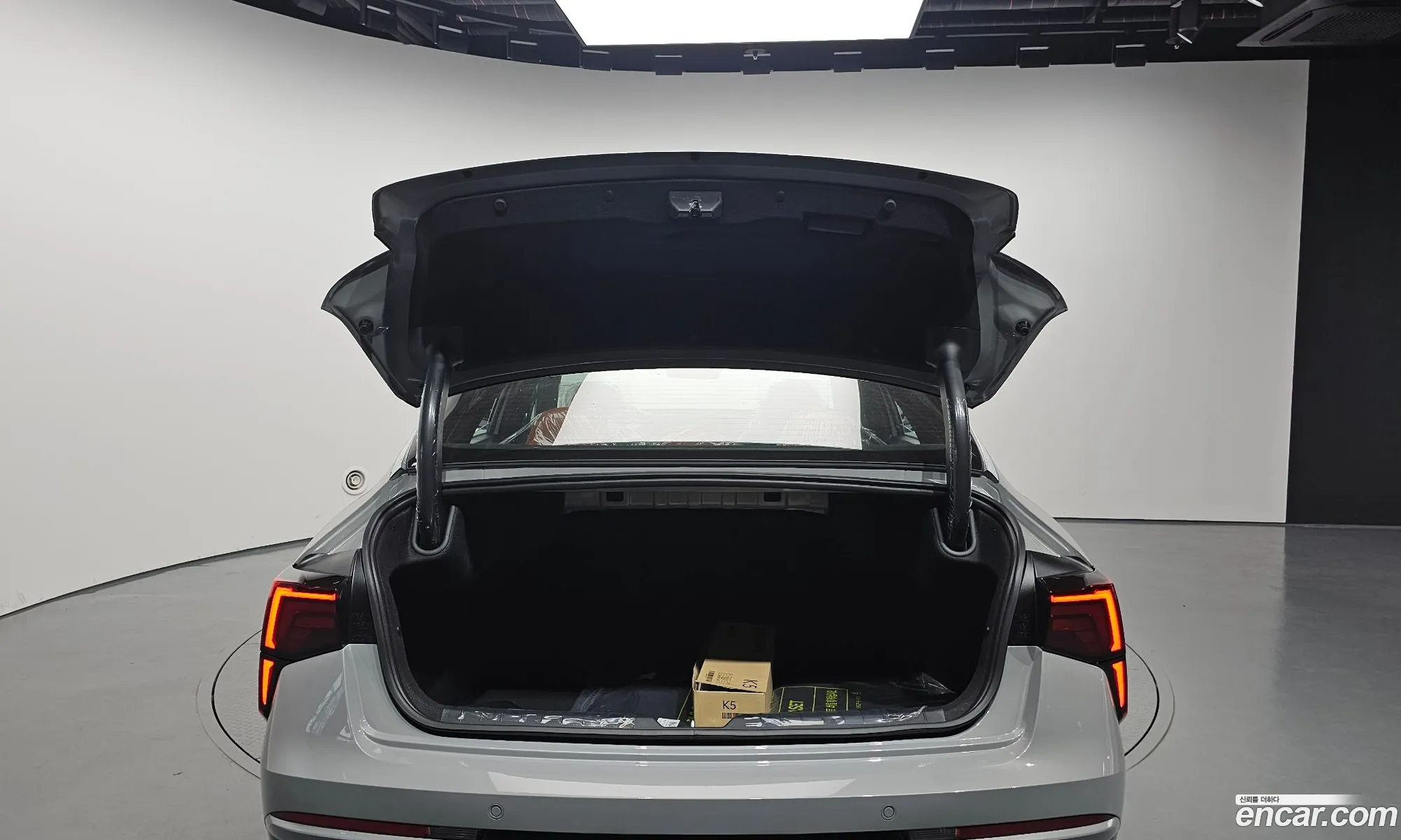 Kia K5 2026 KNAG741ABVA527965 — 14