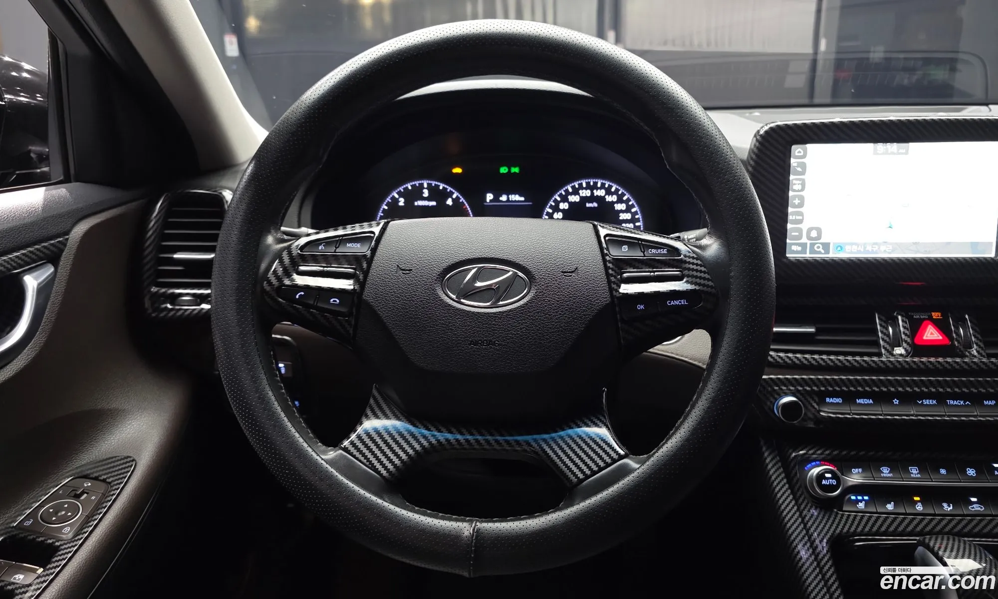 Hyundai Grandeur IG 2018 — 24