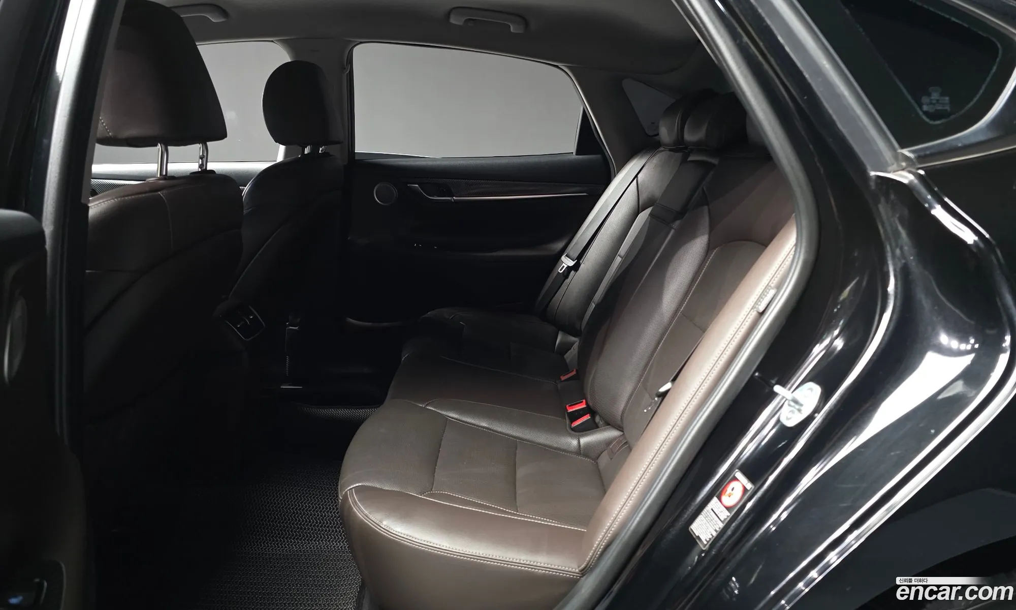 Hyundai Grandeur IG 2018 — 32