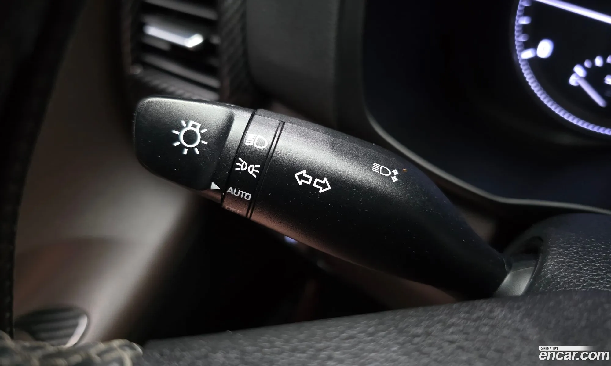 Hyundai Grandeur IG 2018 — 17