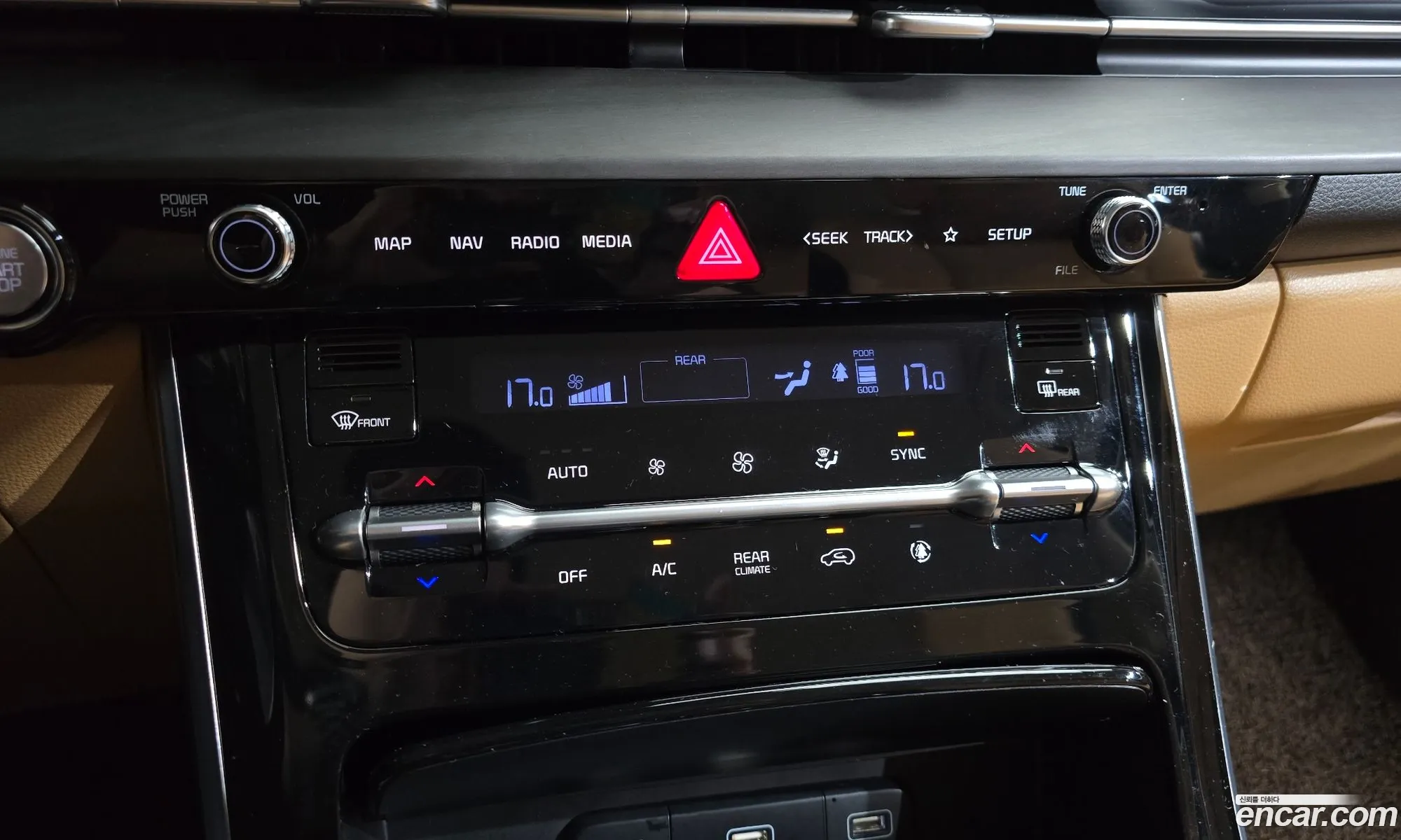 Kia Carnival 2021 KNANC81BBMS052485 — 22
