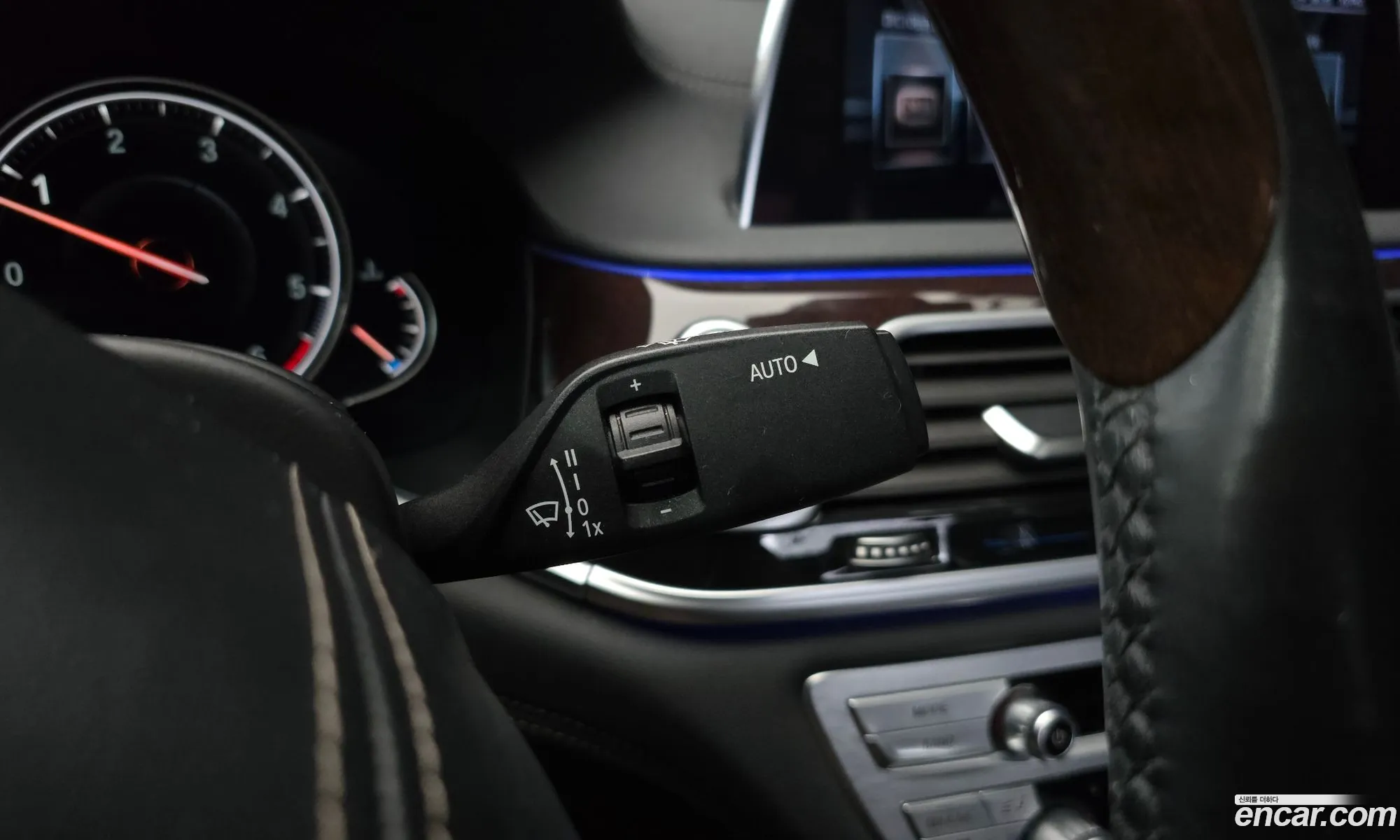 BMW 7 Series 2016 WBA7G6106GG679833 — 14