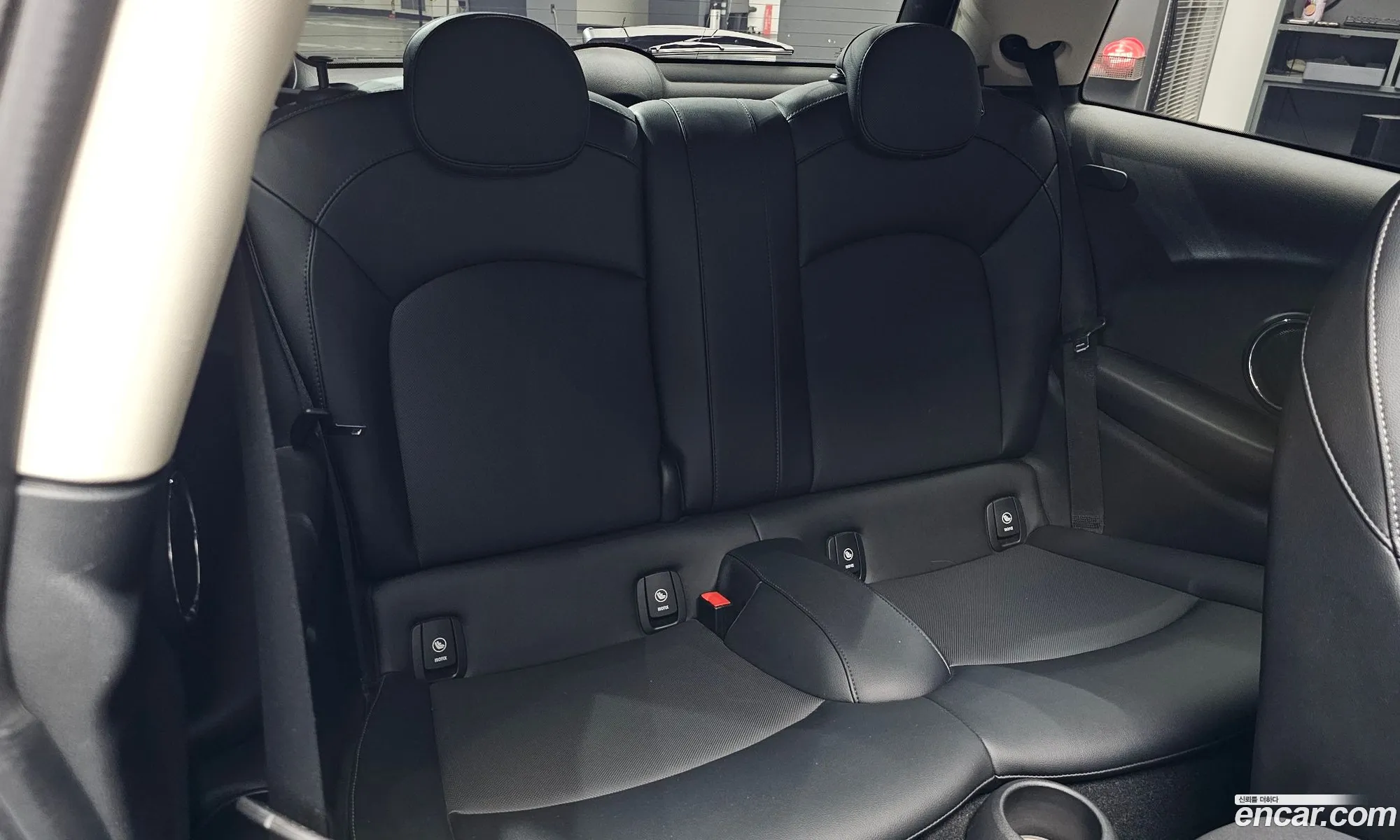 Mini Cooper 2017 WMWXP5108H2F93306 — 29