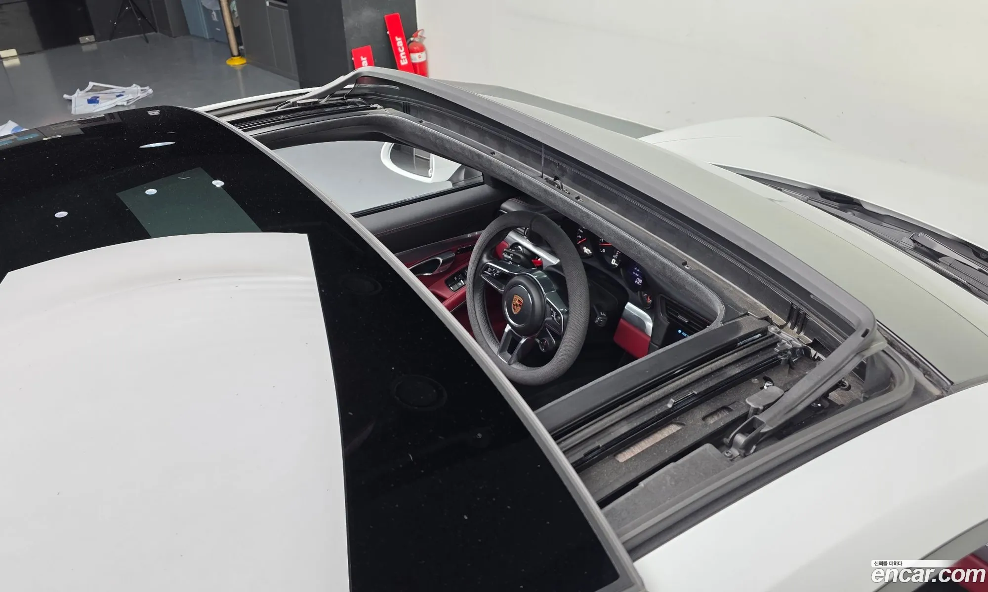 Porsche 911 2019 WP0AA2996KS103459 — 15