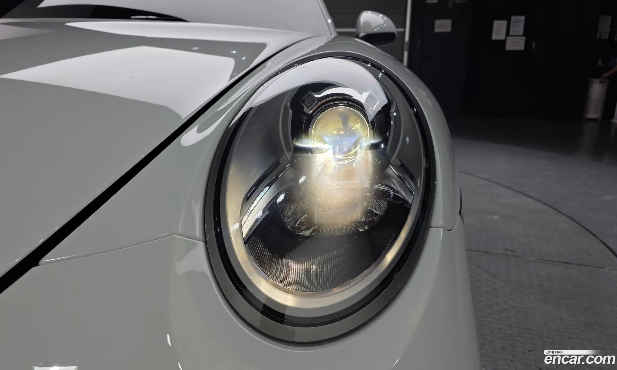 Porsche 911 2019 WP0AA2996KS103459 — 19