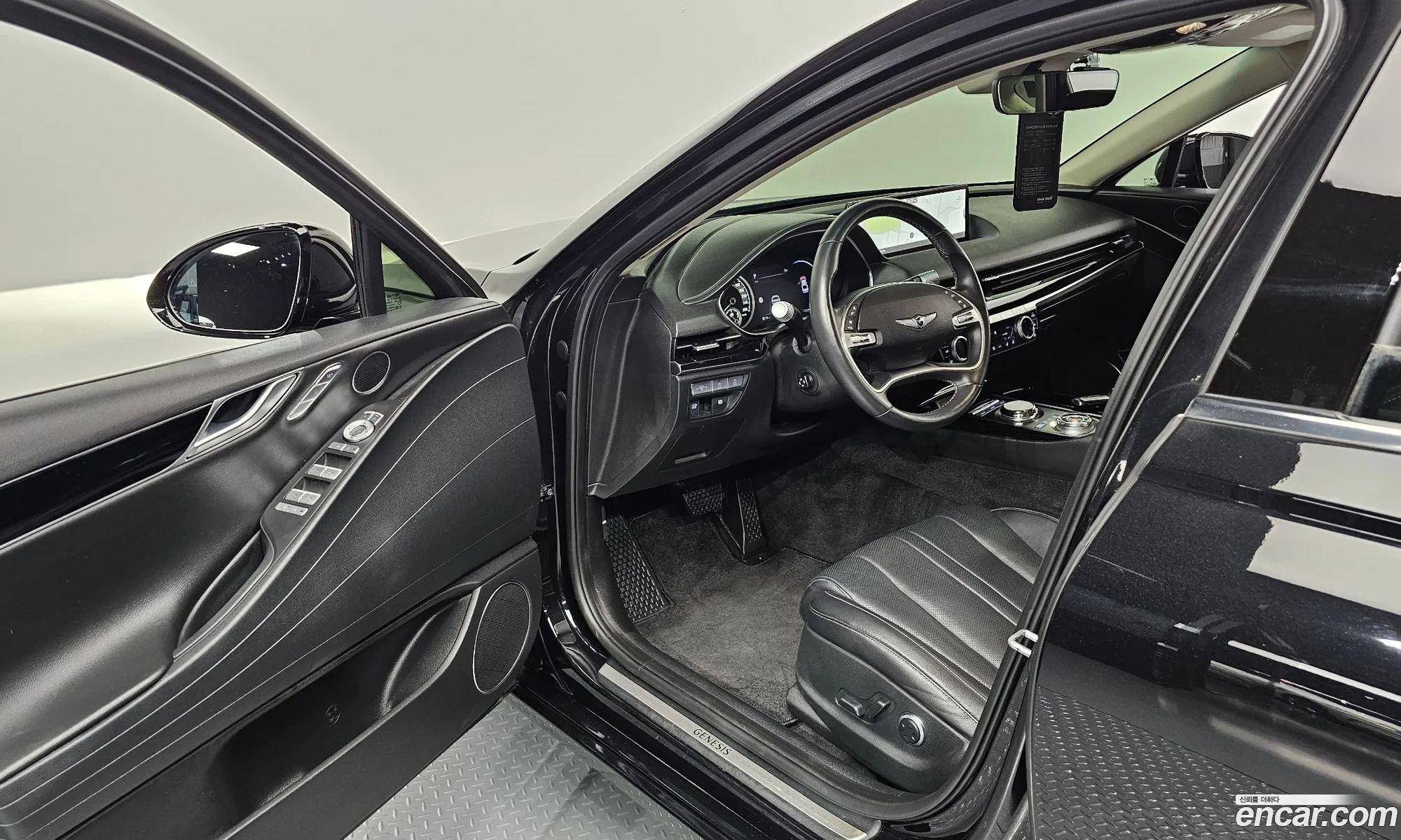 Genesis G80 2023 KMTGB41CDPU186684 — 26