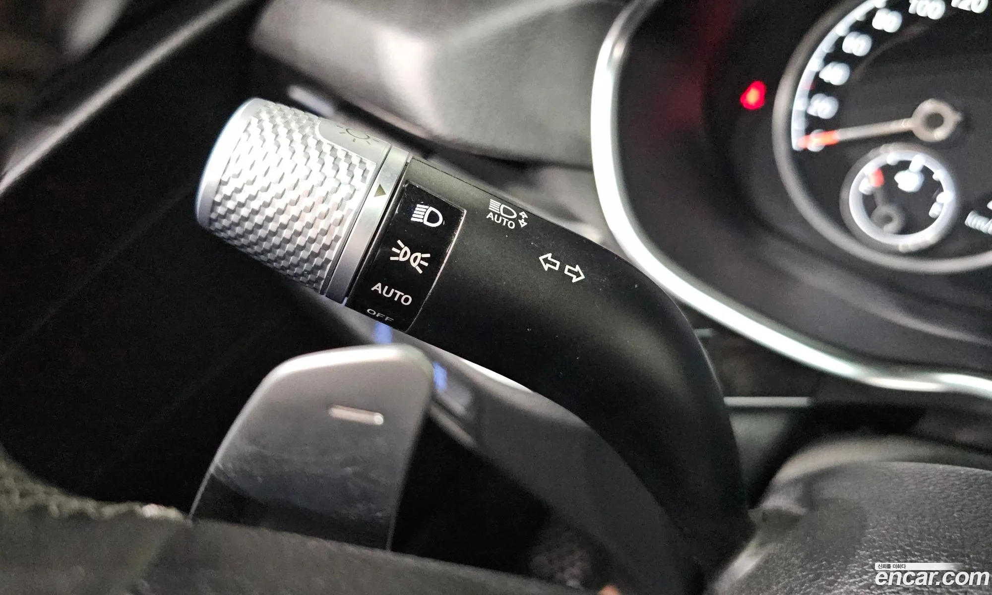 Genesis G80 2023 KMTGB41CDPU186684 — 31