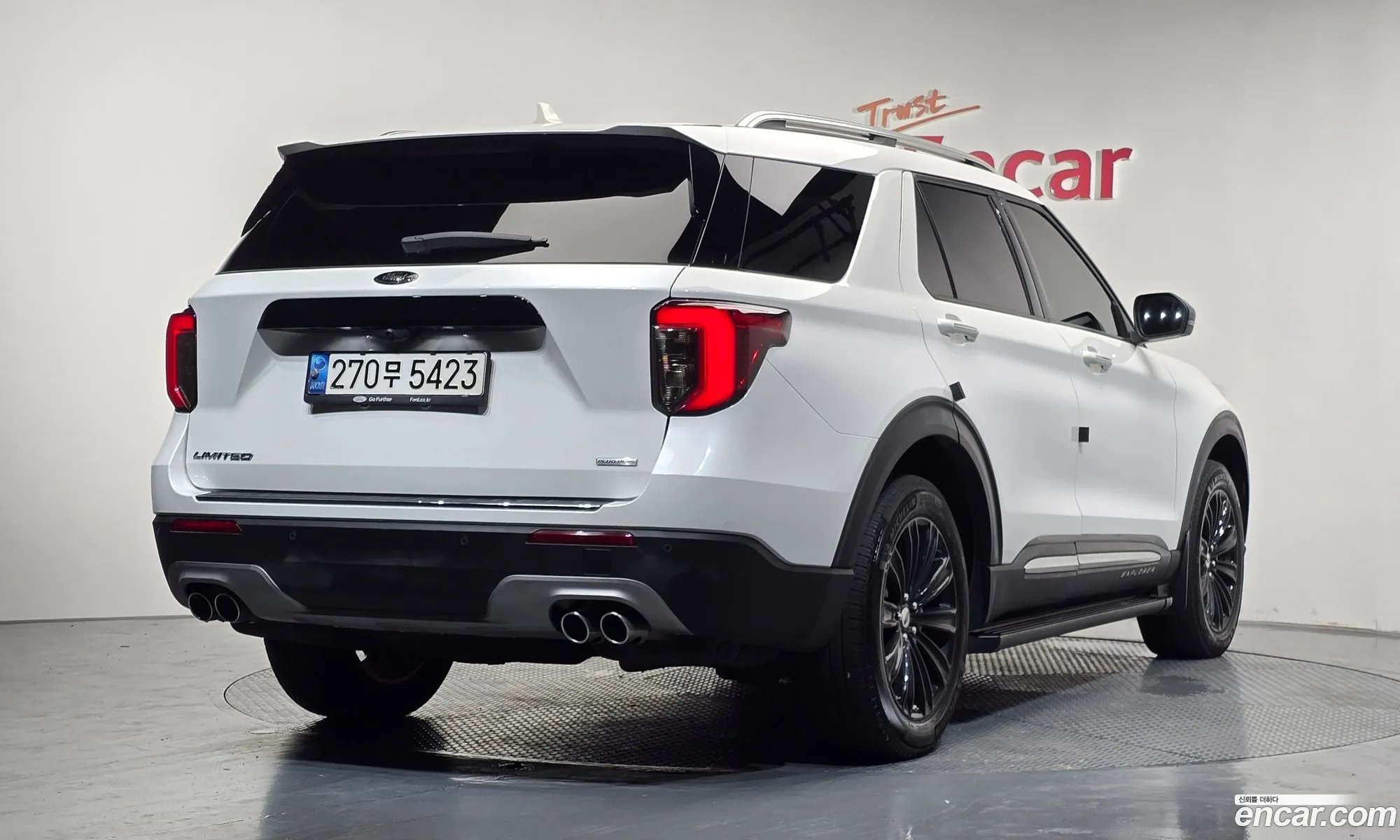 Ford Explorer 6th Gen 2021 — 5