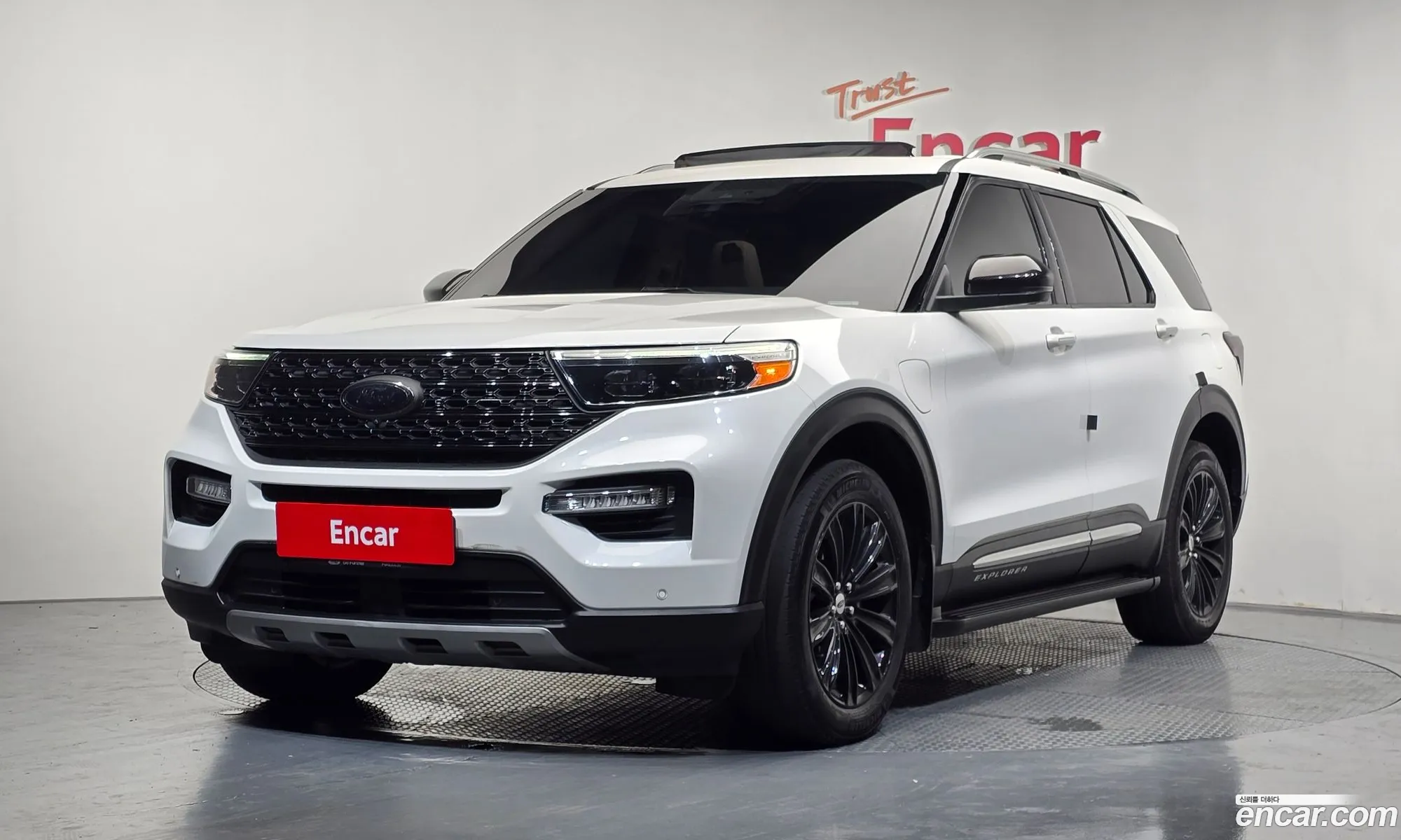 Ford Explorer 6th Gen 2021 — 15