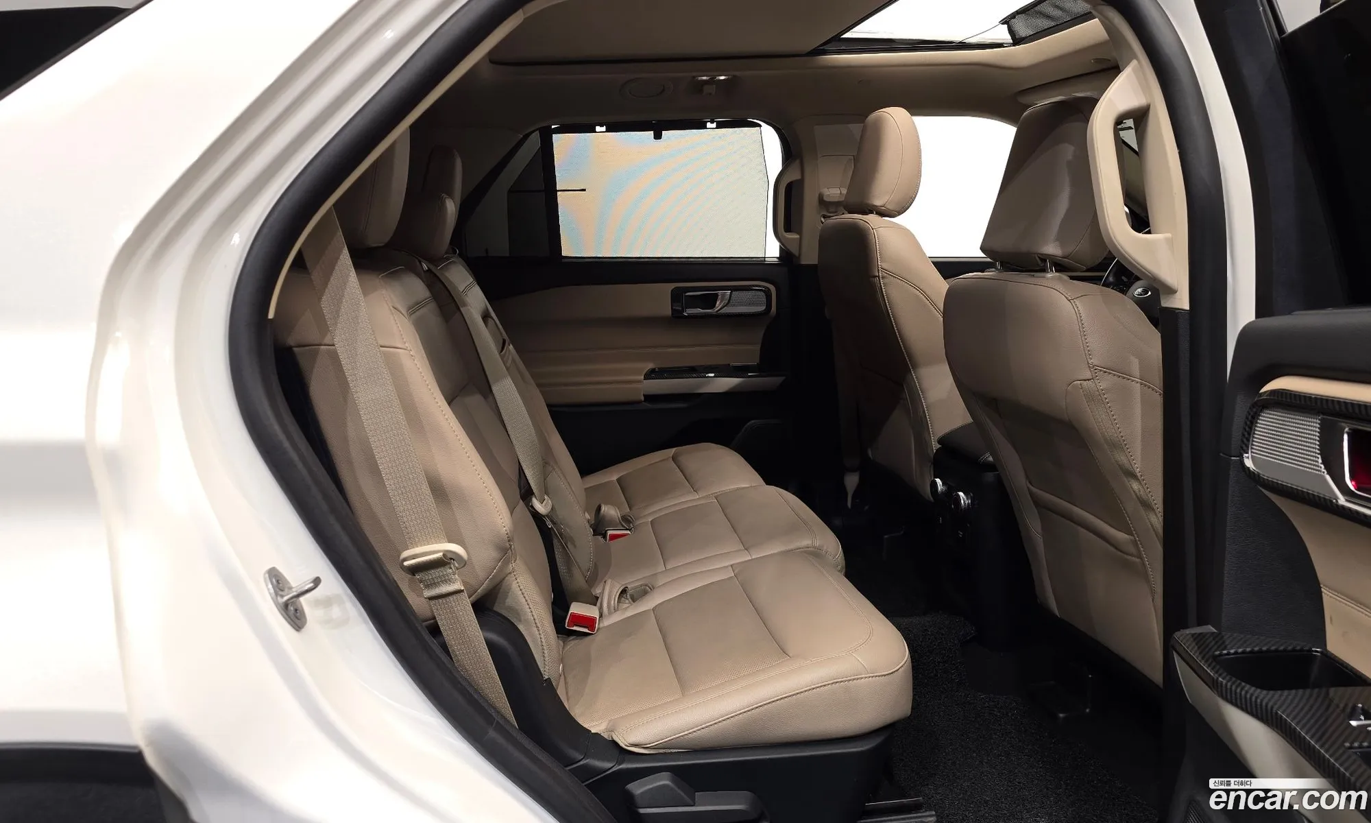 Ford Explorer 6th Gen 2021 — 17
