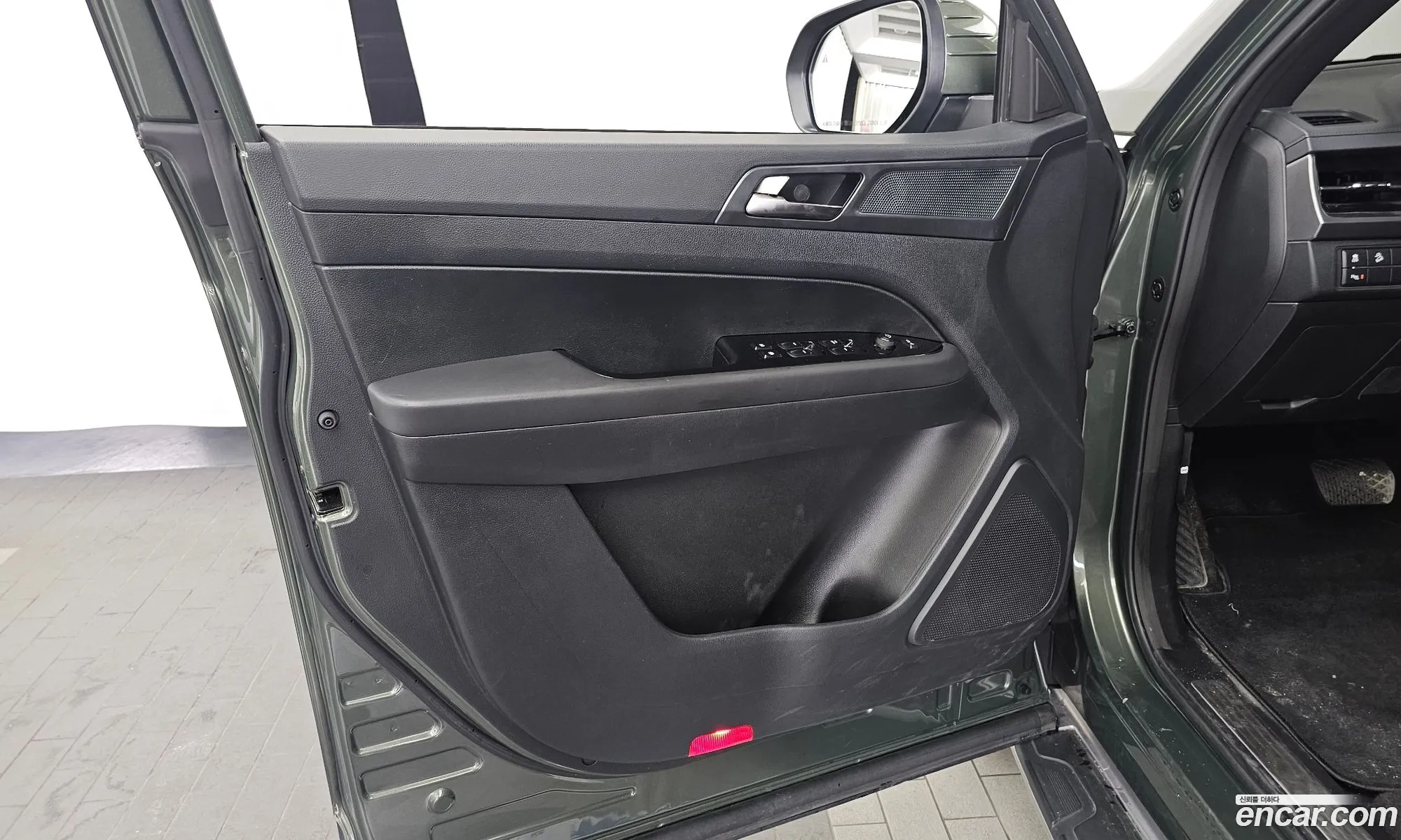 KG Mobility (SsangYong) Rexton Sports 2024 — 30