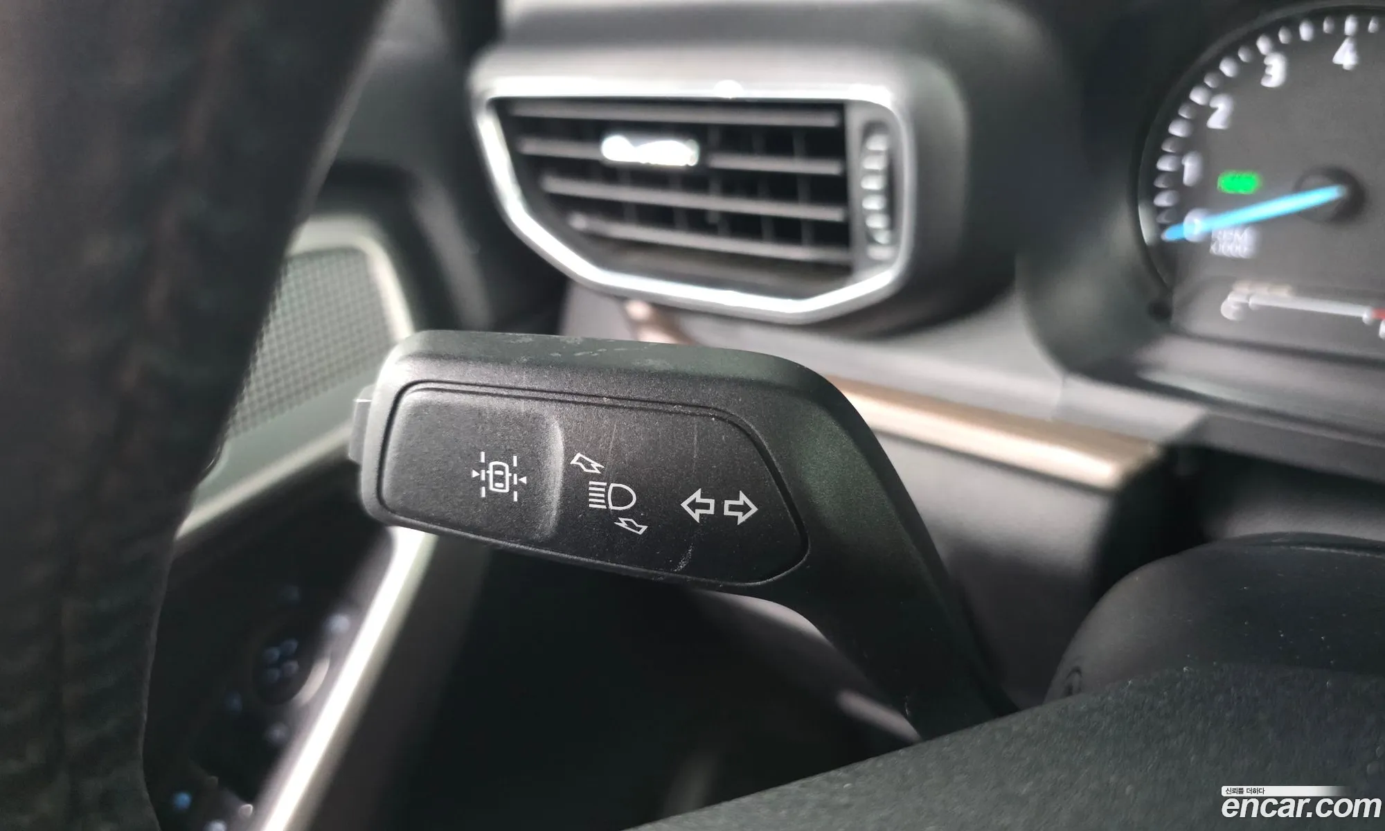 Ford Explorer 6th Gen 2022 1FM5K8FW7NNA12260 — 30