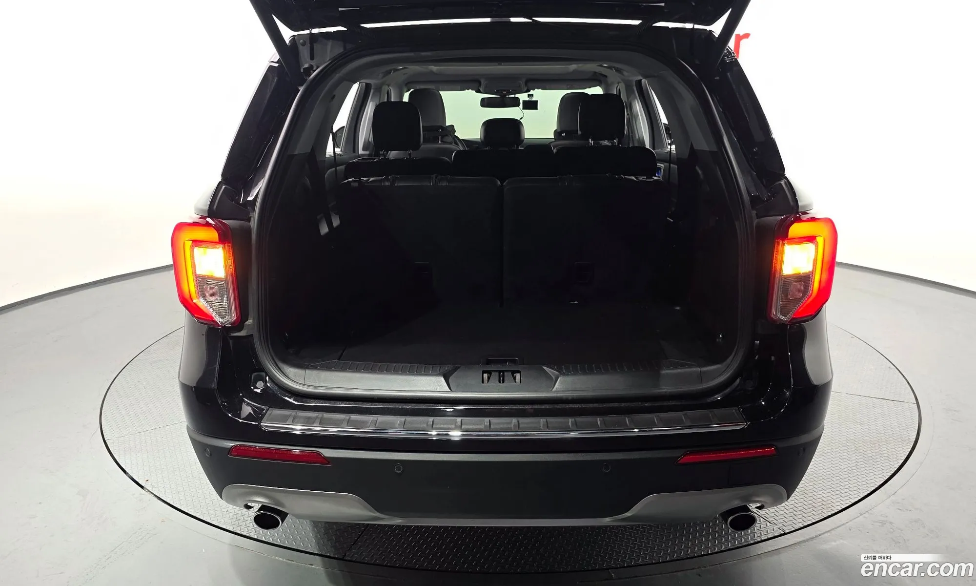Ford Explorer 6th Gen 2022 1FM5K8FW7NNA12260 — 10