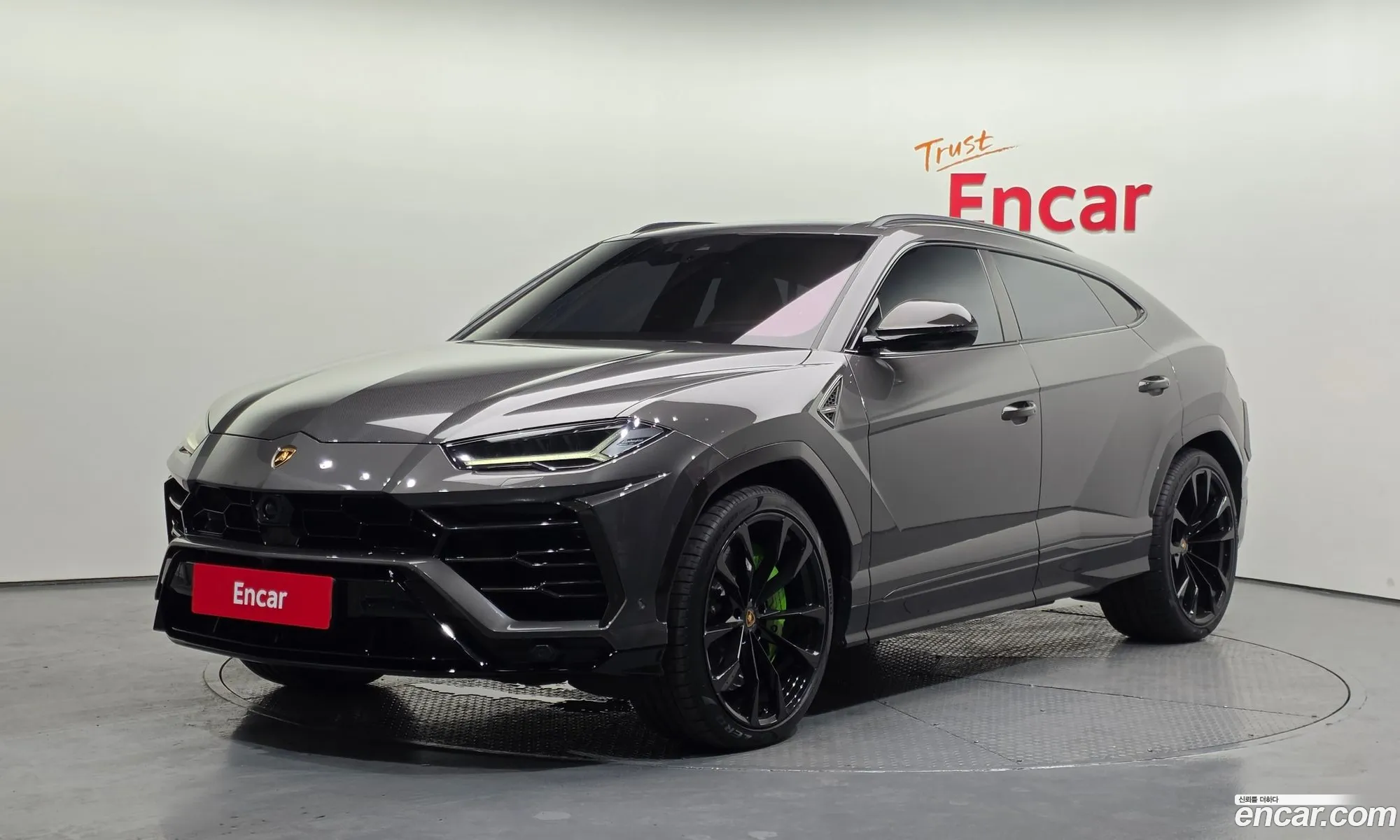 Lamborghini Urus 2022 — 7
