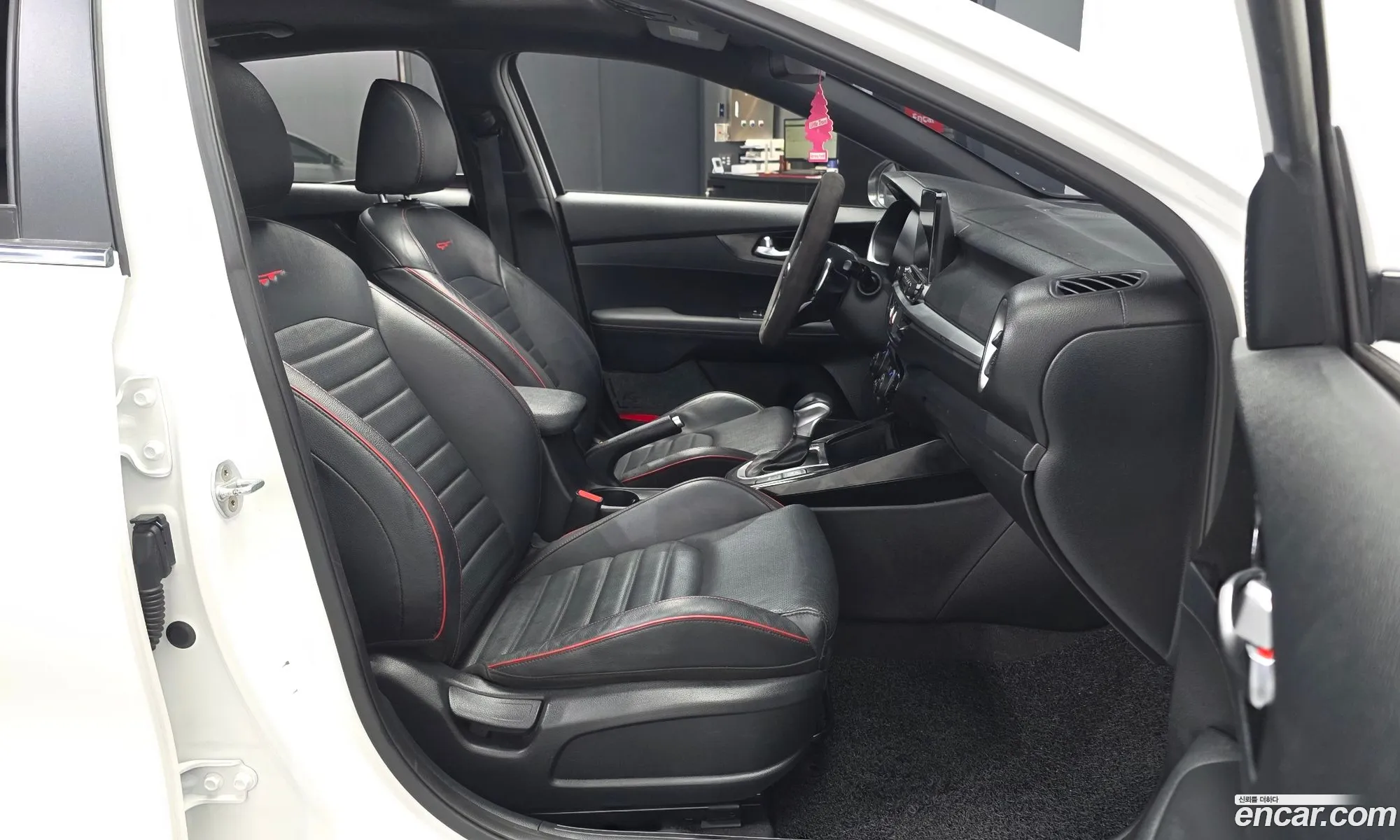 Kia K3 2019 KNAF4517GKA037030 — 11