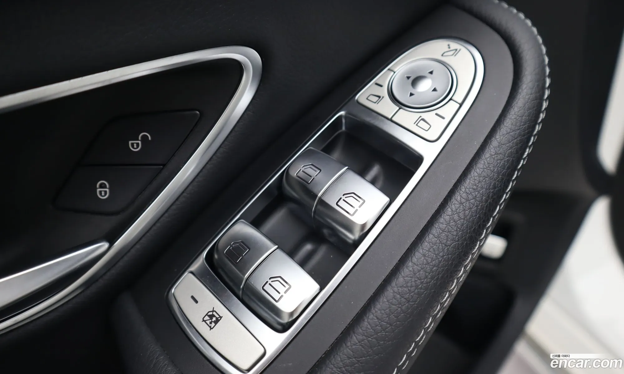 Mercedes-Benz C-Class W205 2019 — 9
