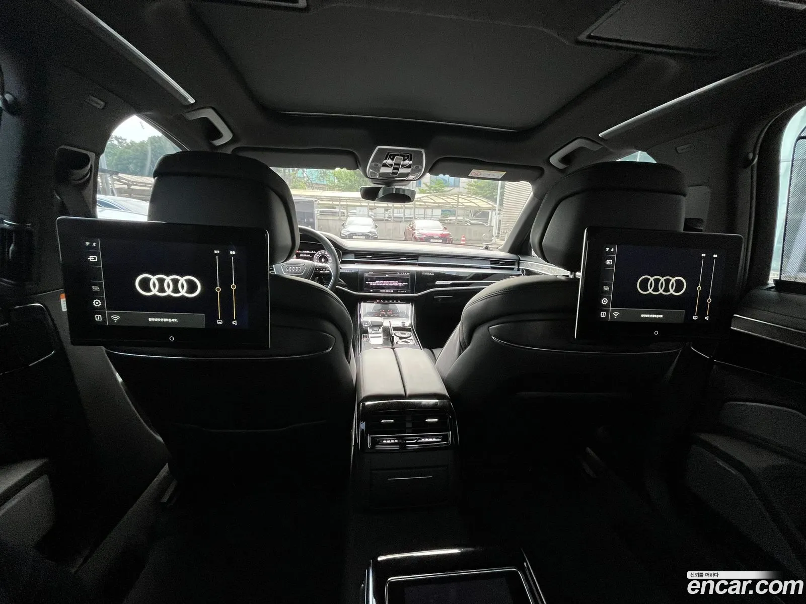 Audi A8 2023 — 2