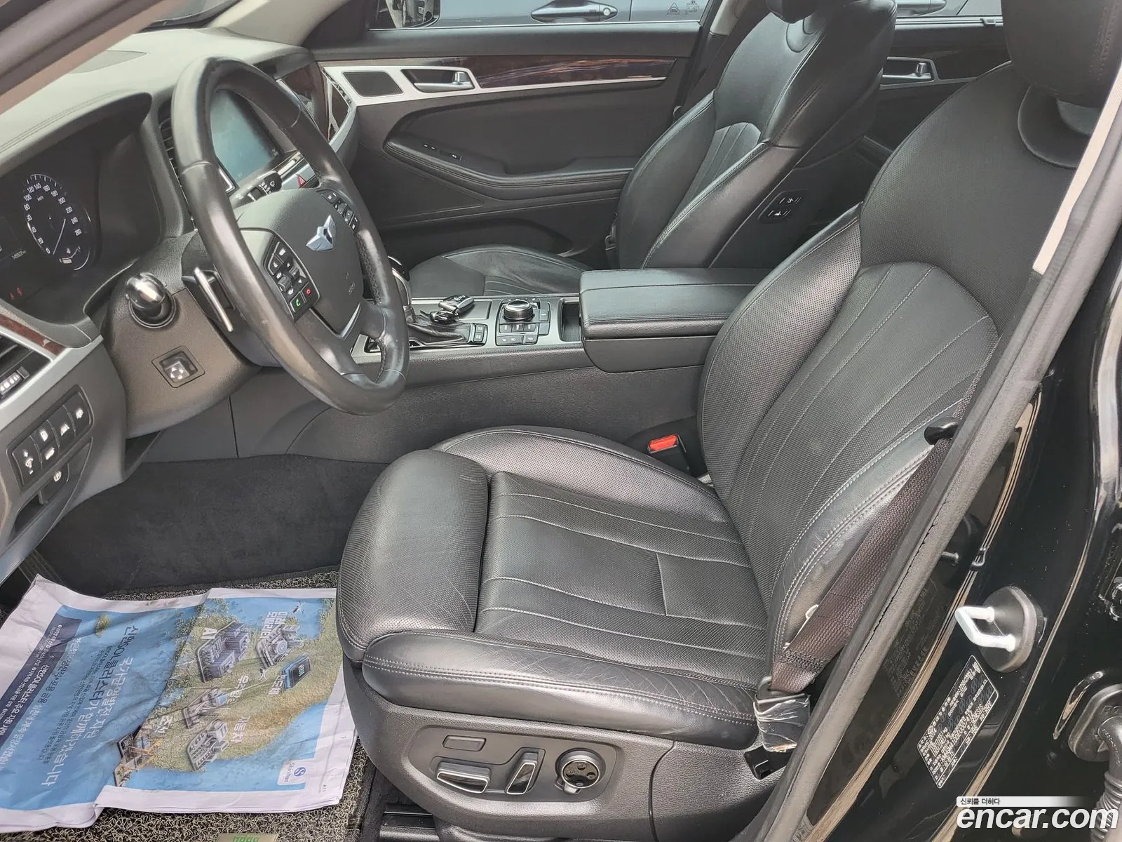 Hyundai Genesis DH 2014 — 17