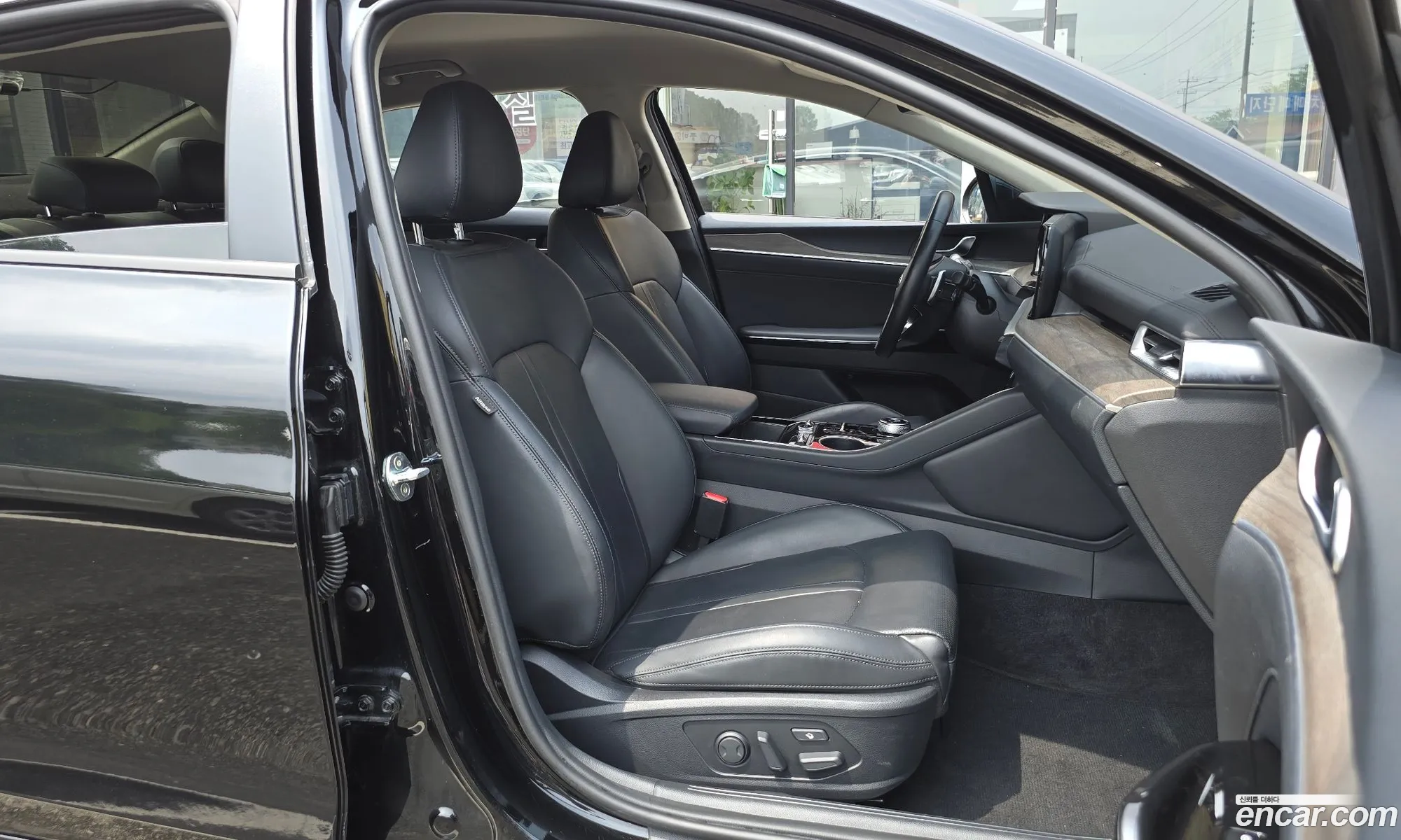 Kia K5 2021 KNAG6412BMA125491 — 2