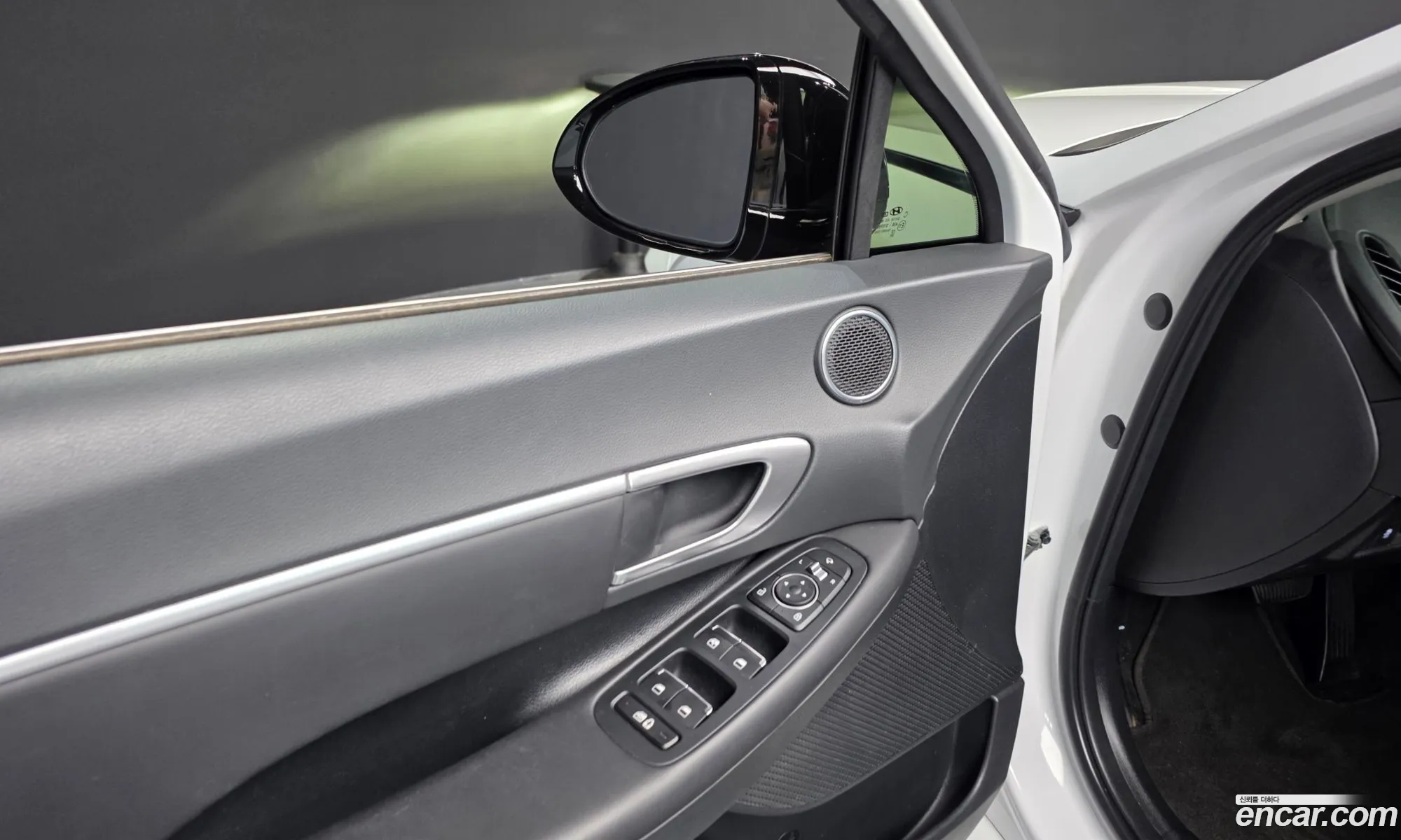 Hyundai Sonata 2022 KMHL141EBNA247793 — 24
